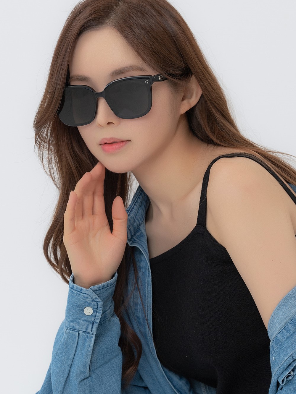 MẮT KÍNH UNISEX GM GENTLE MONSTER DEAR 01 BLACK LENSES SQUARE SHAPE BLACK ACETATE FRAME 13