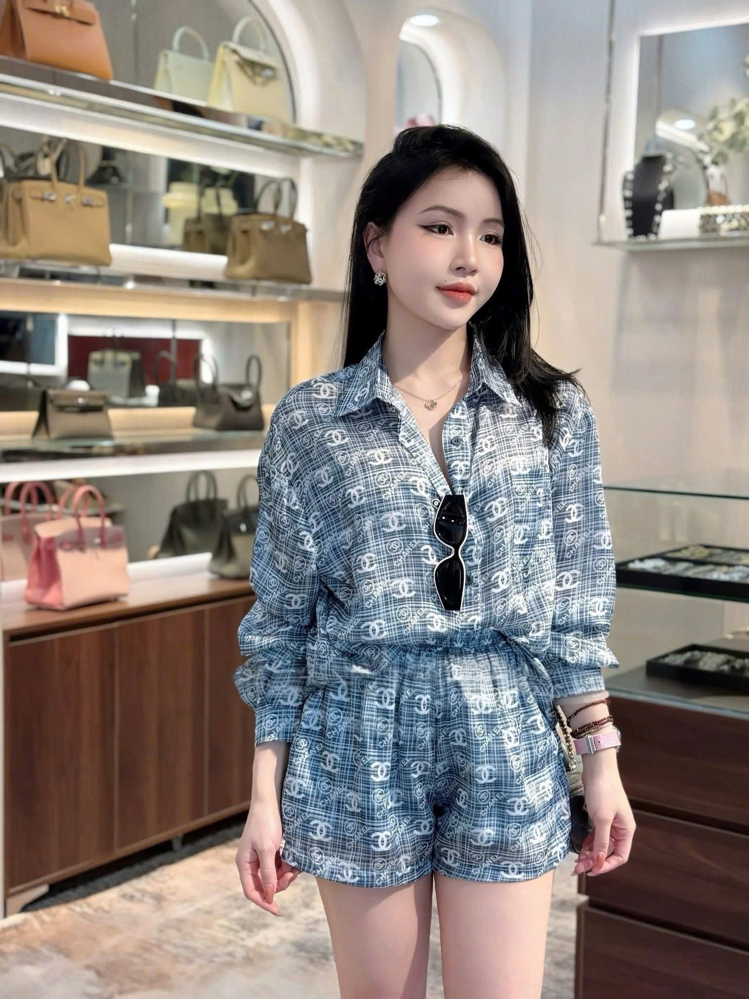 Combo bộ nữ Chanel áo sơ mi quần ngắn xanh dương 8