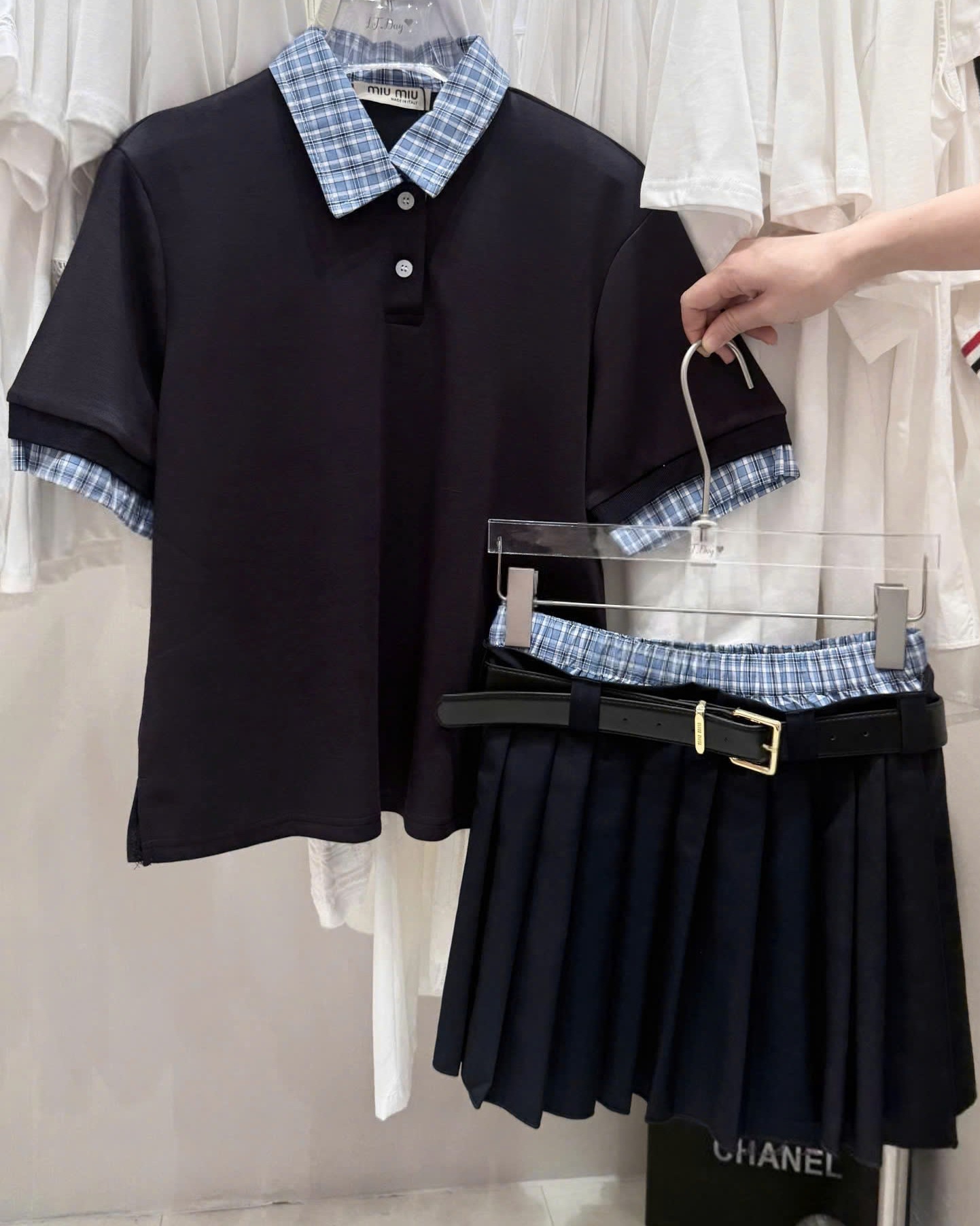 Combo áo váy Miu Miu viền xanh 6