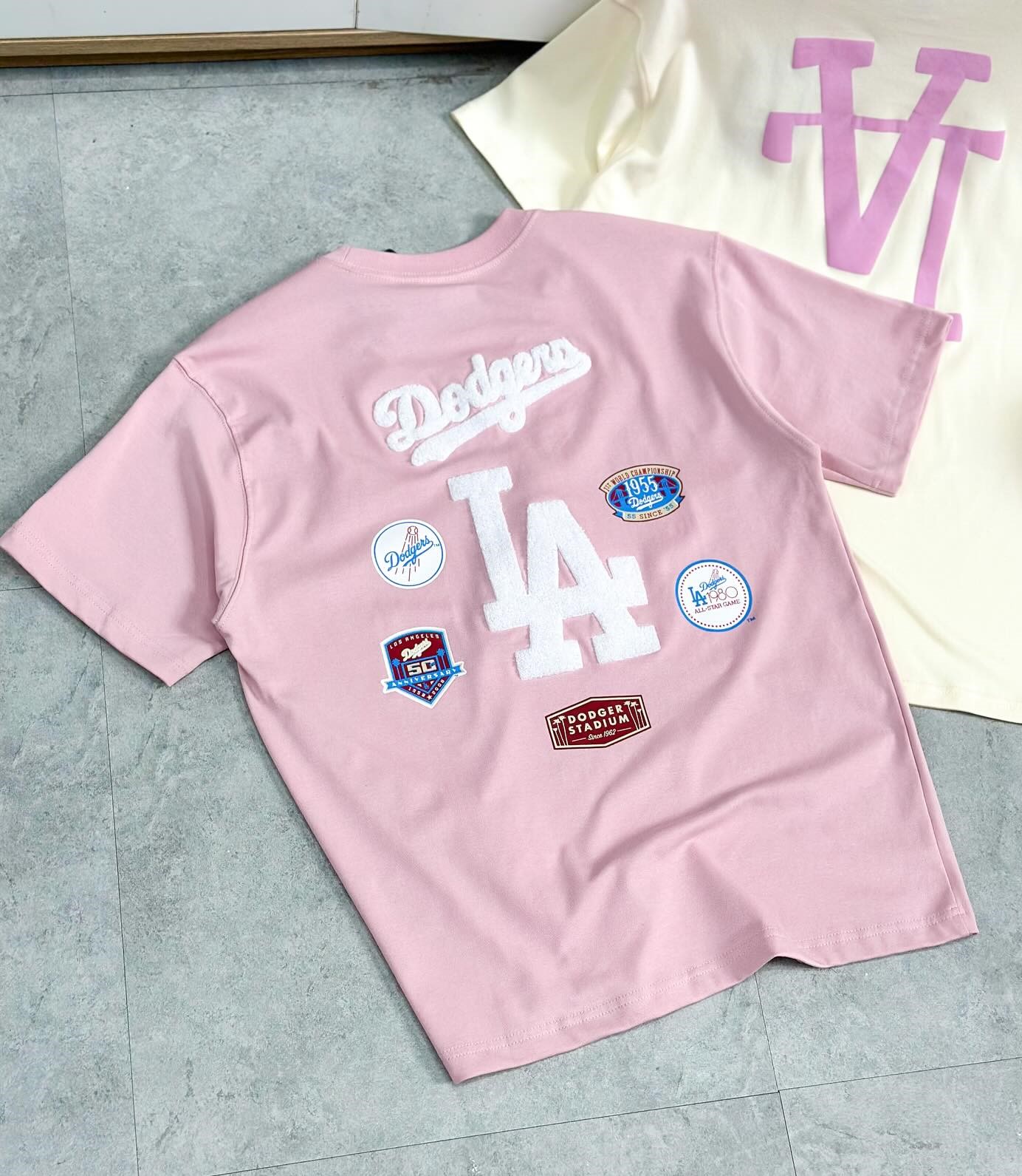 Áo Thun hồng New Era La Dodgers Mini Logo Pink T-Shirt 11