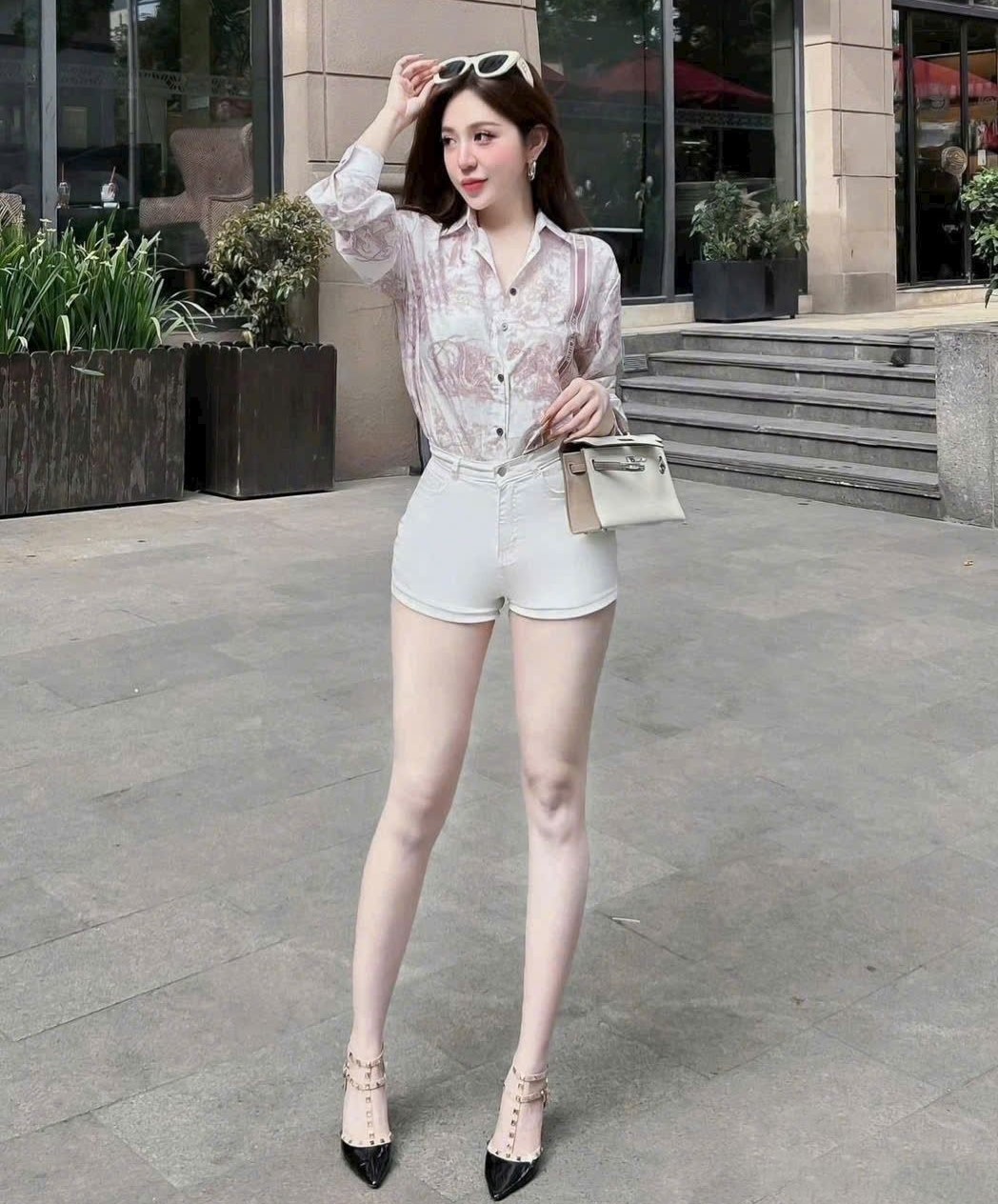 Áo sơ mi nữ thời trang họa tiêt cọp Dior 8