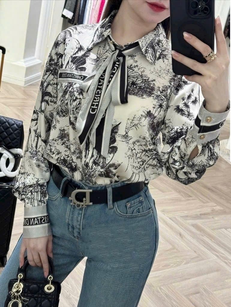 Áo sơ mi lụa kèm dây nơ Dior 5
