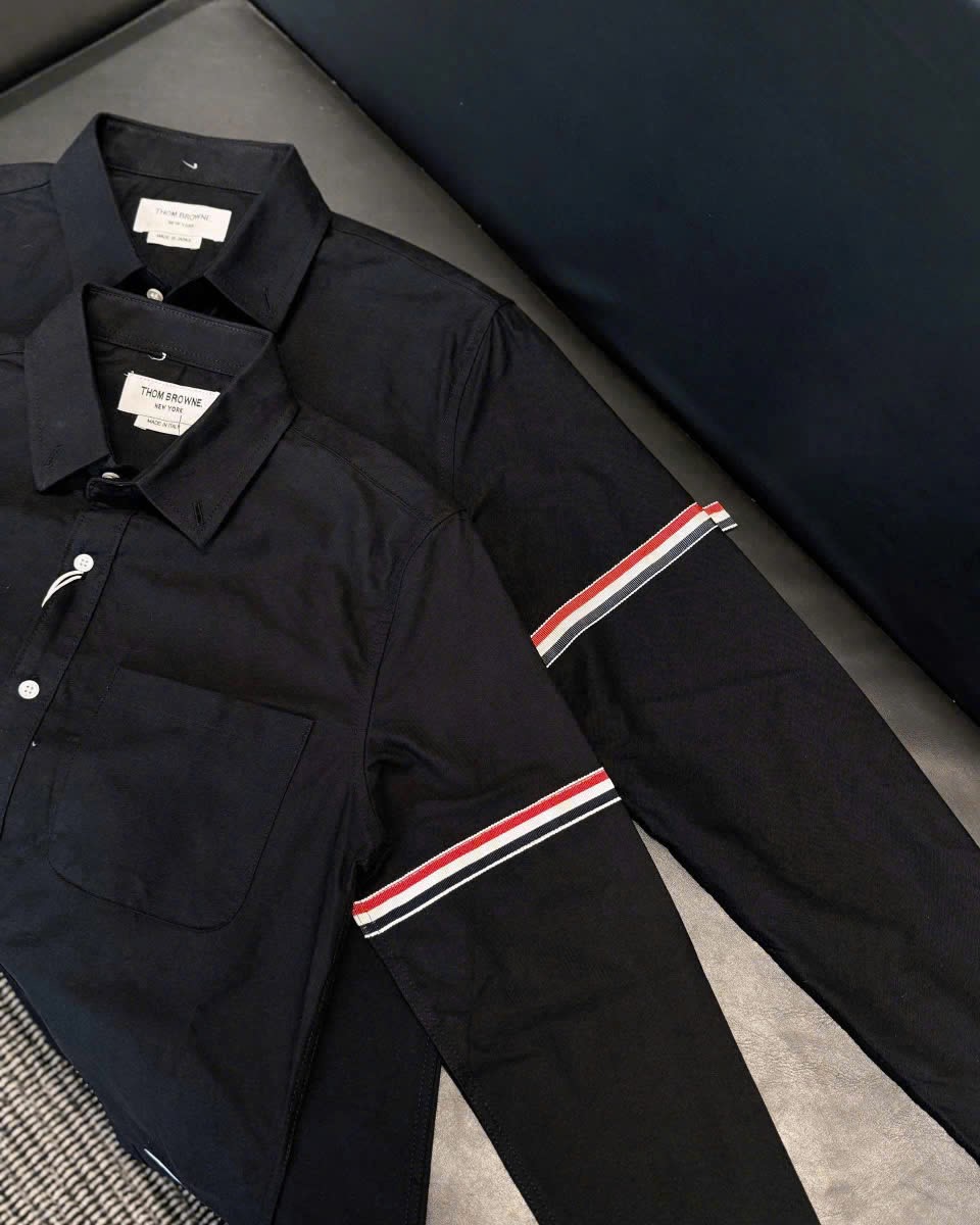 Áo sơ mi nam màu đen Thom Browne Three-stripe Shirt Black 4