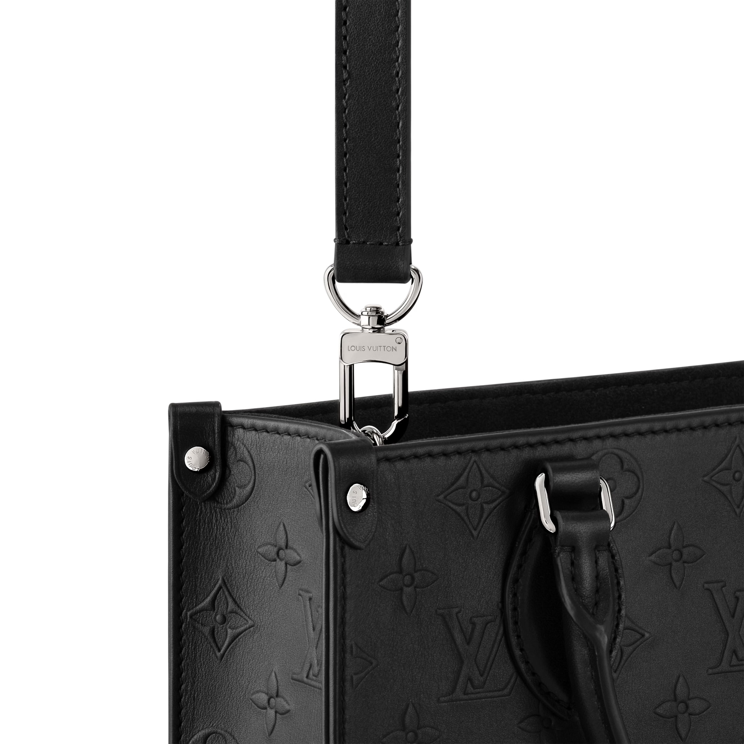 Túi đeo chéo Louis Vuitton OnTheGo PM Black M14576 4