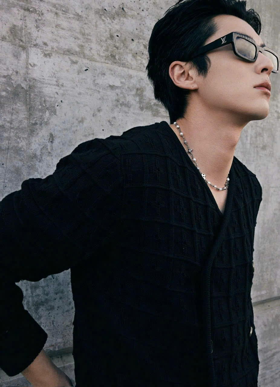 Kính mát Dáng Vuông Louis Vuitton LV Epi Square Sunglasses 8
