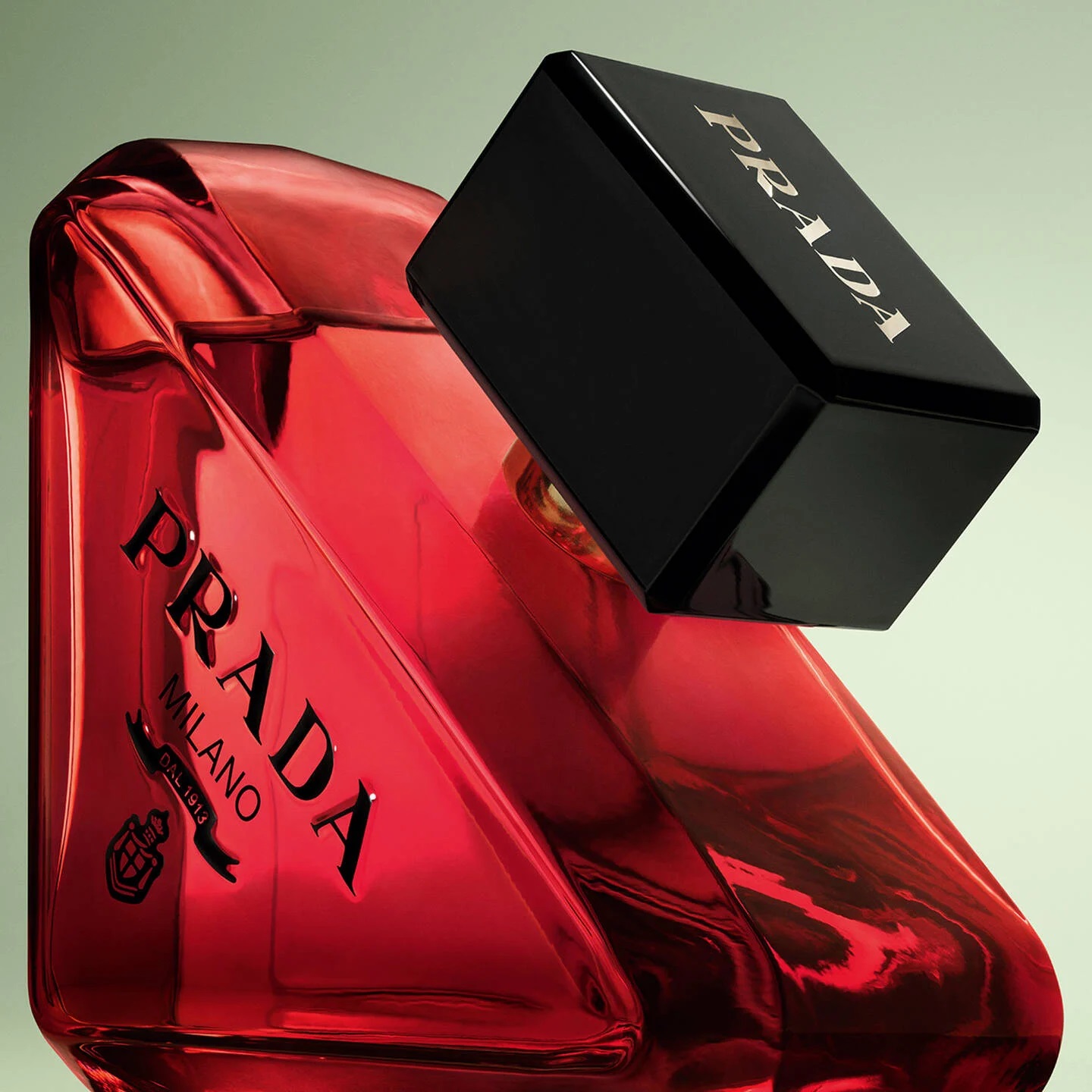 Nước hoa nữ Prada Paradoxe Radical Essence Parfum 11