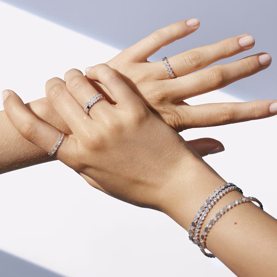 Vòng đeo tay Bee de Chaumet Bracelet Rose Gold Diamonds 4