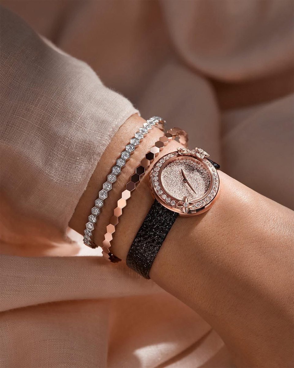 Vòng đeo tay Bee de Chaumet Bracelet Rose Gold Diamonds 9