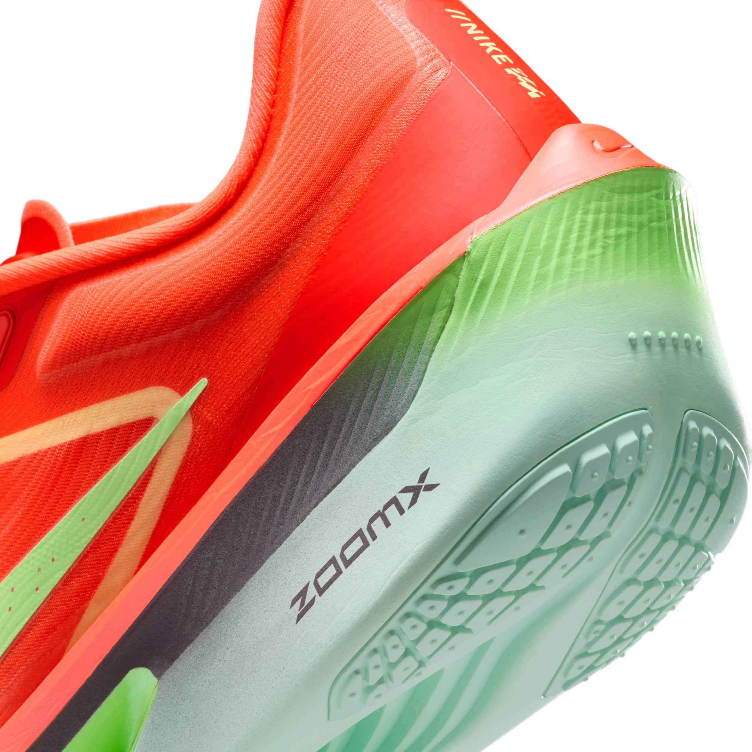 Giày thể thao Nike nữ Zoom Fly 6 Premium Womens Road Racing Shoes Bright Crimson FN8455-601 1