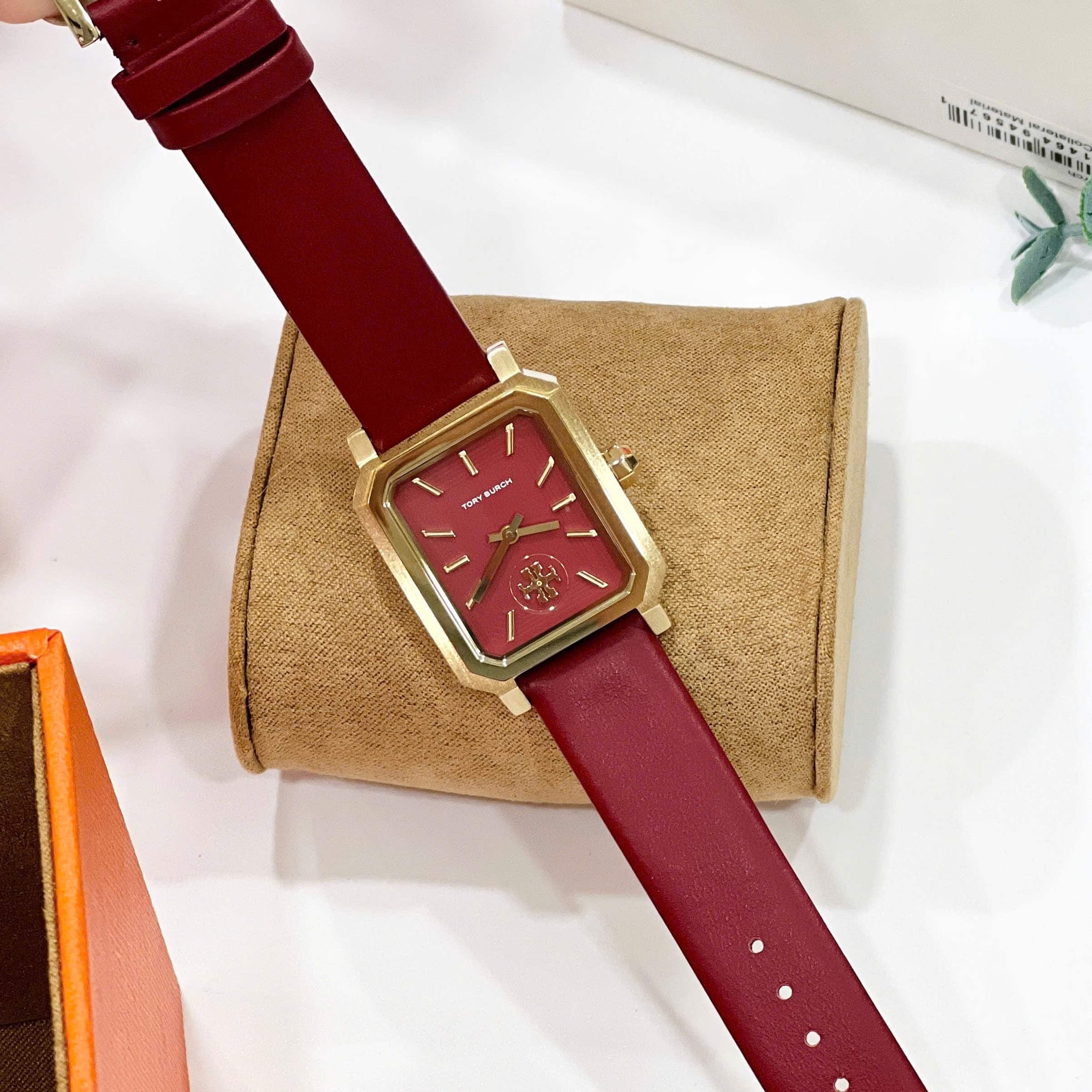 Đồng hồ đeo tay Tory Burch Robinson Womens Quartz Watch with Red Dial and Red Leather Strap TBW1505 4