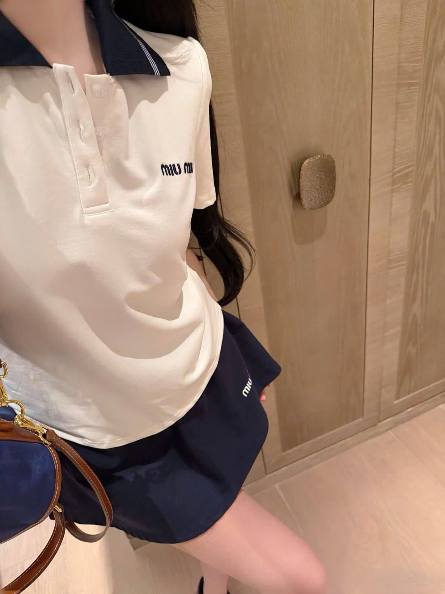 Combo áo váy thun trắng xanh Miu Miu 11