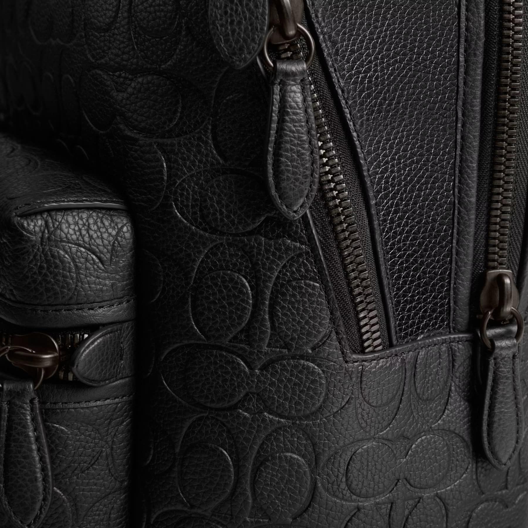Ba lô Coach Charter Backpack In Signature Leather Black CP117 3