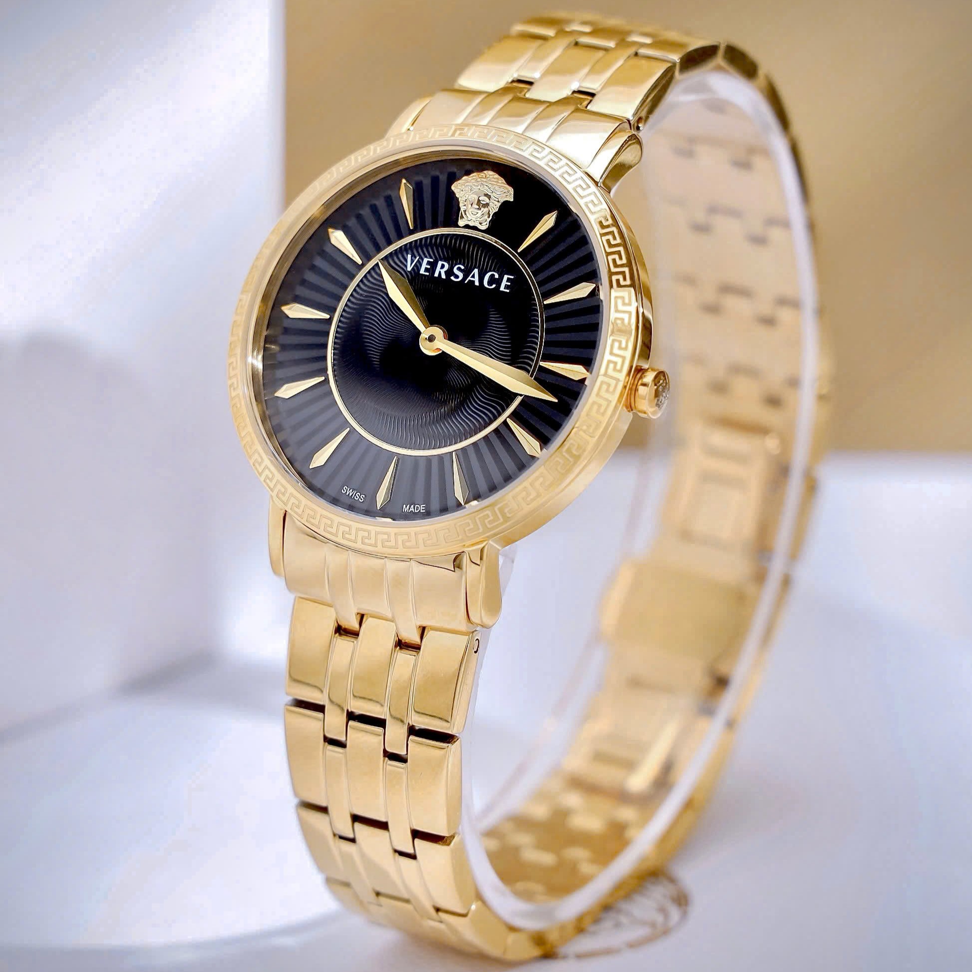 Đồng hồ đeo tay nữ Versace V-Eternal Lady Bracelet Watch VEJL00722 9