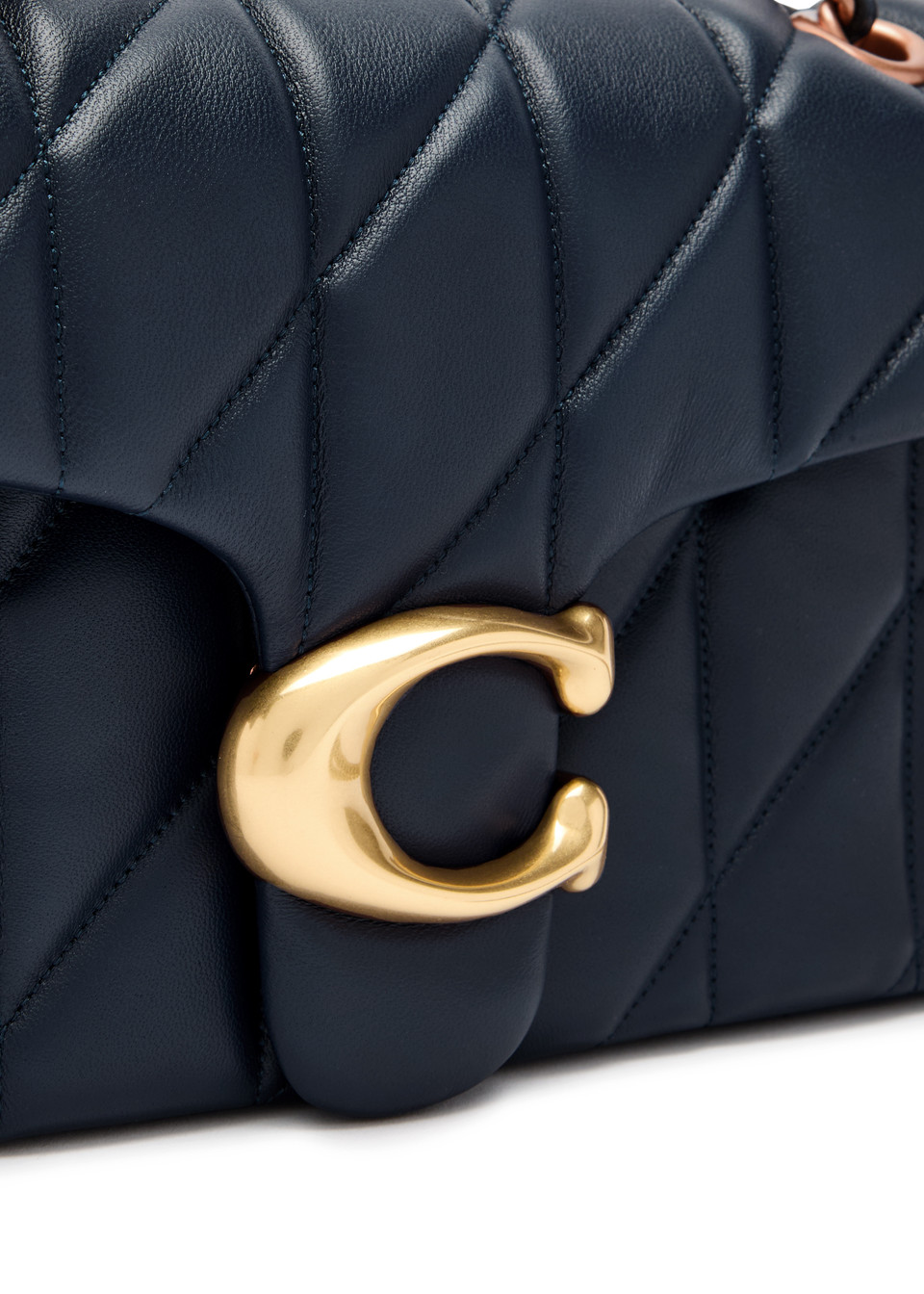 Túi đeo chéo Coach Tabby 26 Quilted Leather Shoulder Bag Dark Navy 4