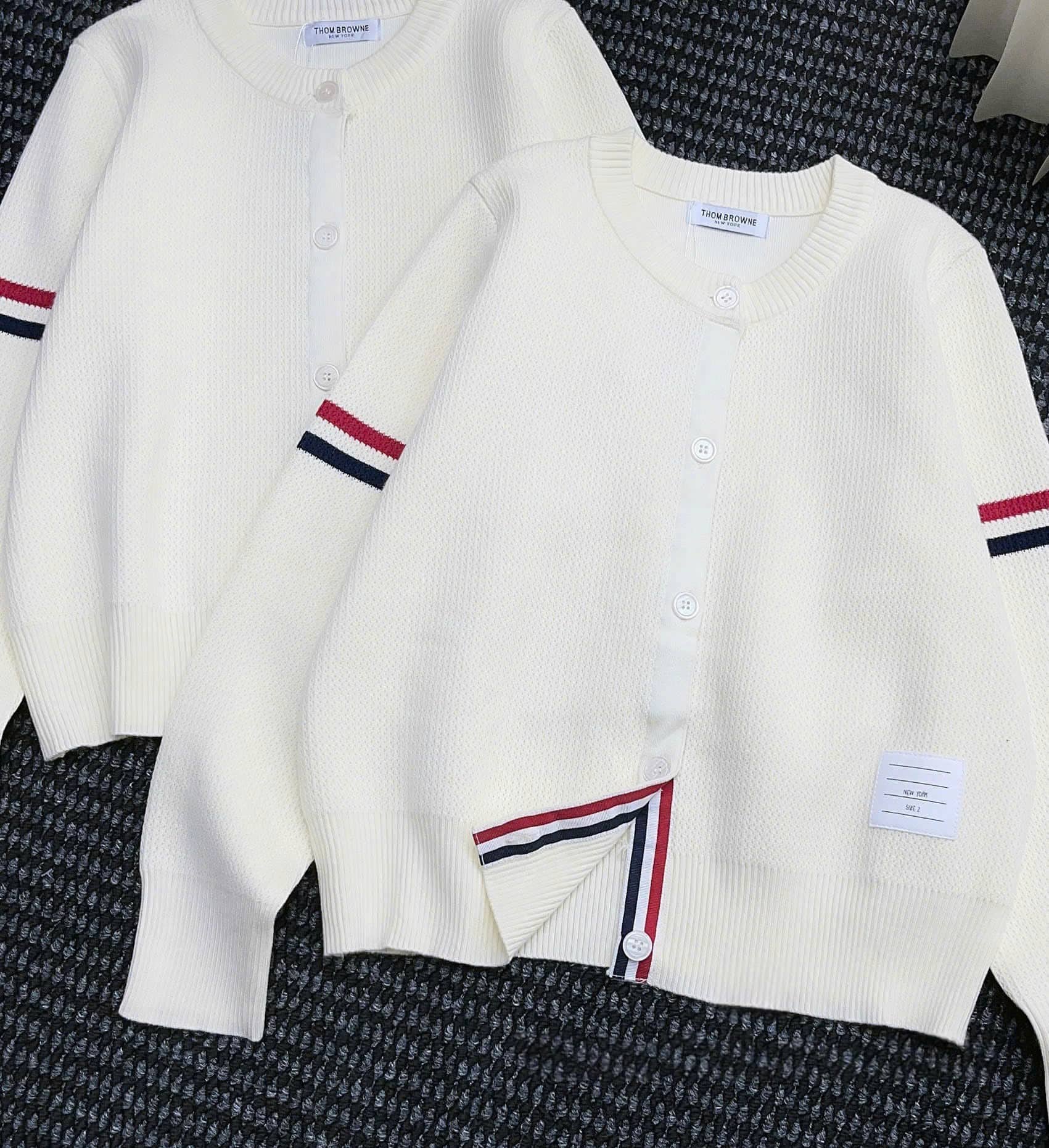 Áo khoác len nữ tay dài Thom Browne 4
