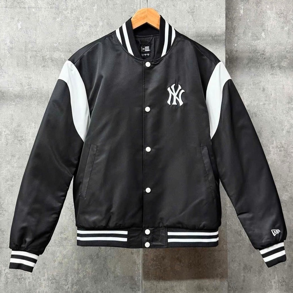 Áo Khoác unisex Bomber New Era Yankees Varsity Jacket Black 7