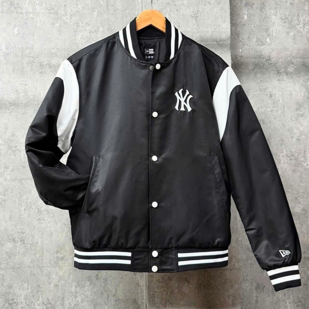 Áo Khoác unisex Bomber New Era Yankees Varsity Jacket Black 9