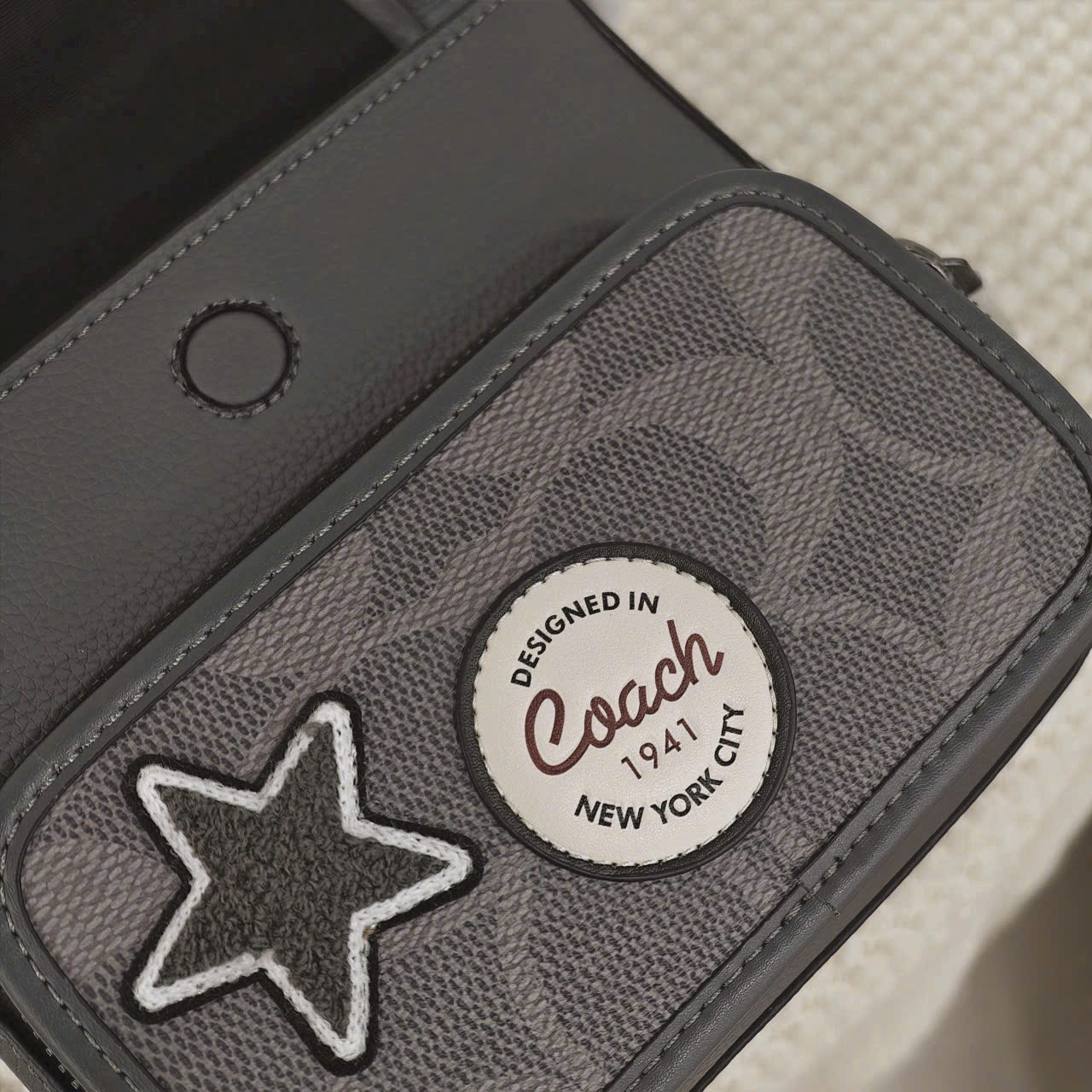 Túi đeo chéo Coach Nam Sullivan Flap Crossbody Bag in Maxi Signature Canvas with Patch CCG29 2