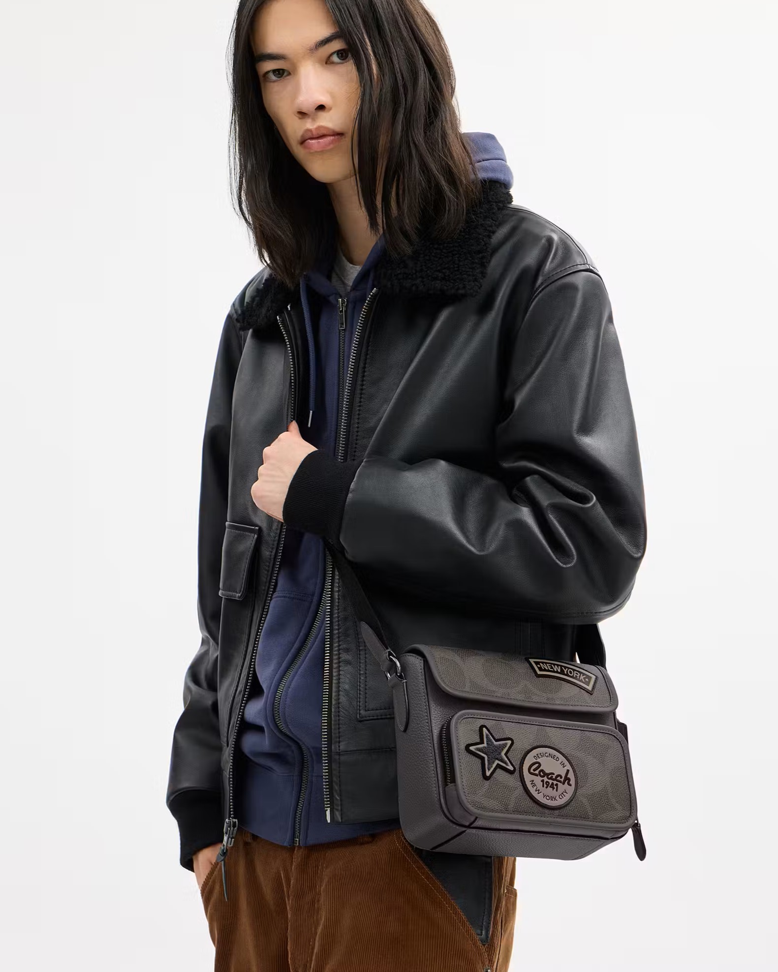 Túi đeo chéo Coach Nam Sullivan Flap Crossbody Bag in Maxi Signature Canvas with Patch CCG29 6