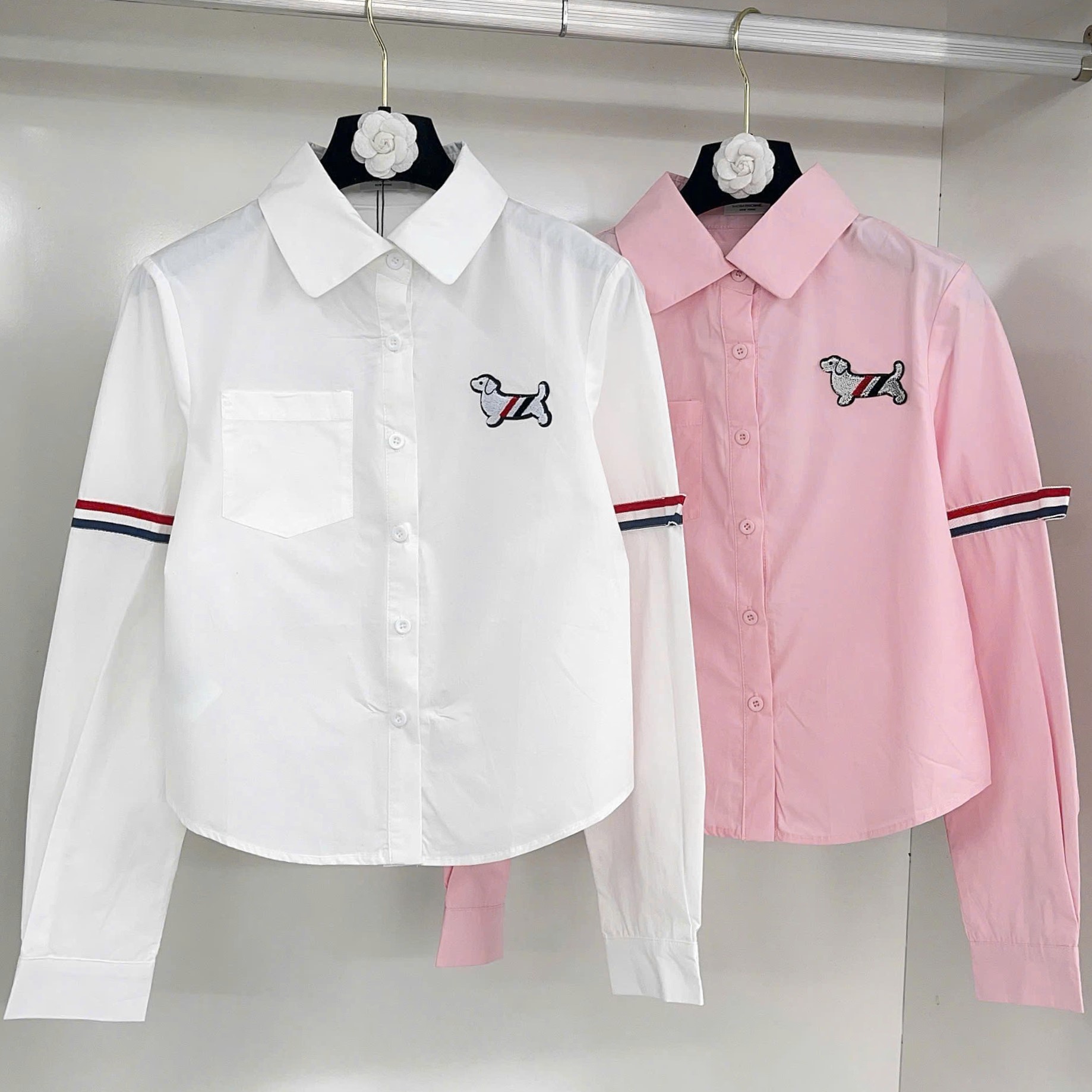 Áo sơ mi tay dài hoa tiết chó Thom Browne 6