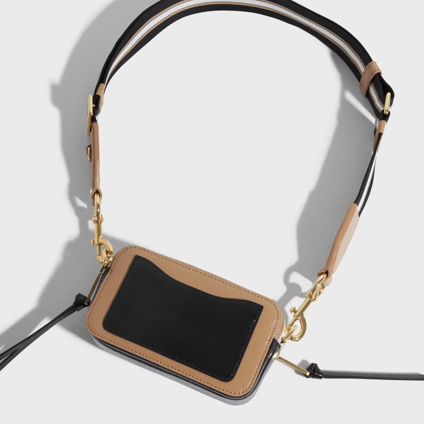 Túi đeo chéo Marc Jacobs màu nâu The Snapshot Small Camera Bag Camel Multi 2S3HCR500H03 13