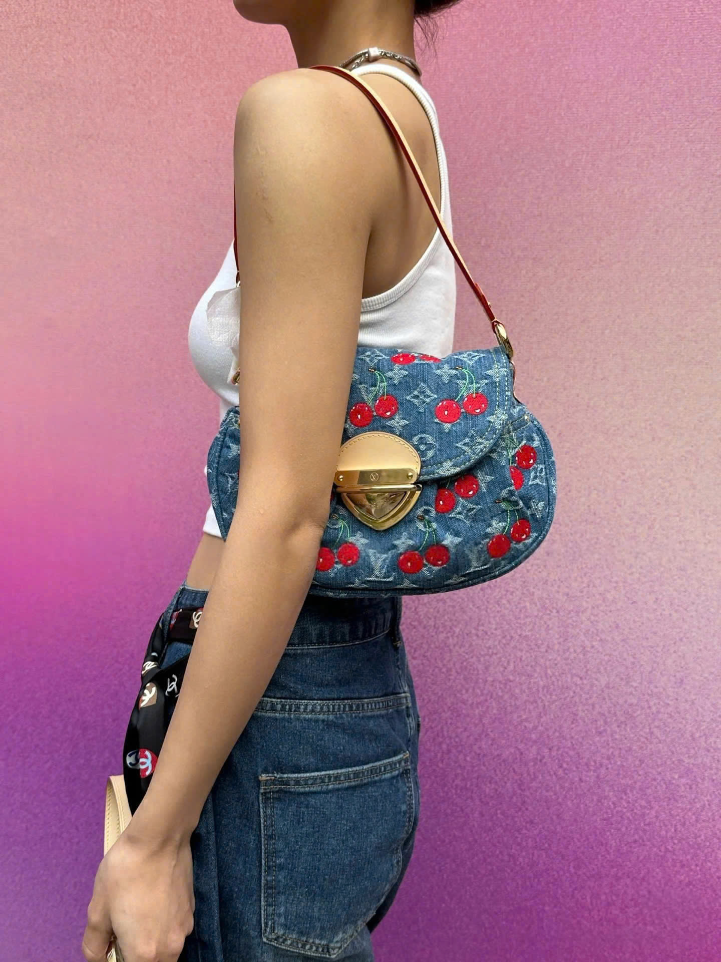 Túi đeo chéo Louis Vuitton LV x TM Sunset Monogram Cherry Denim 17