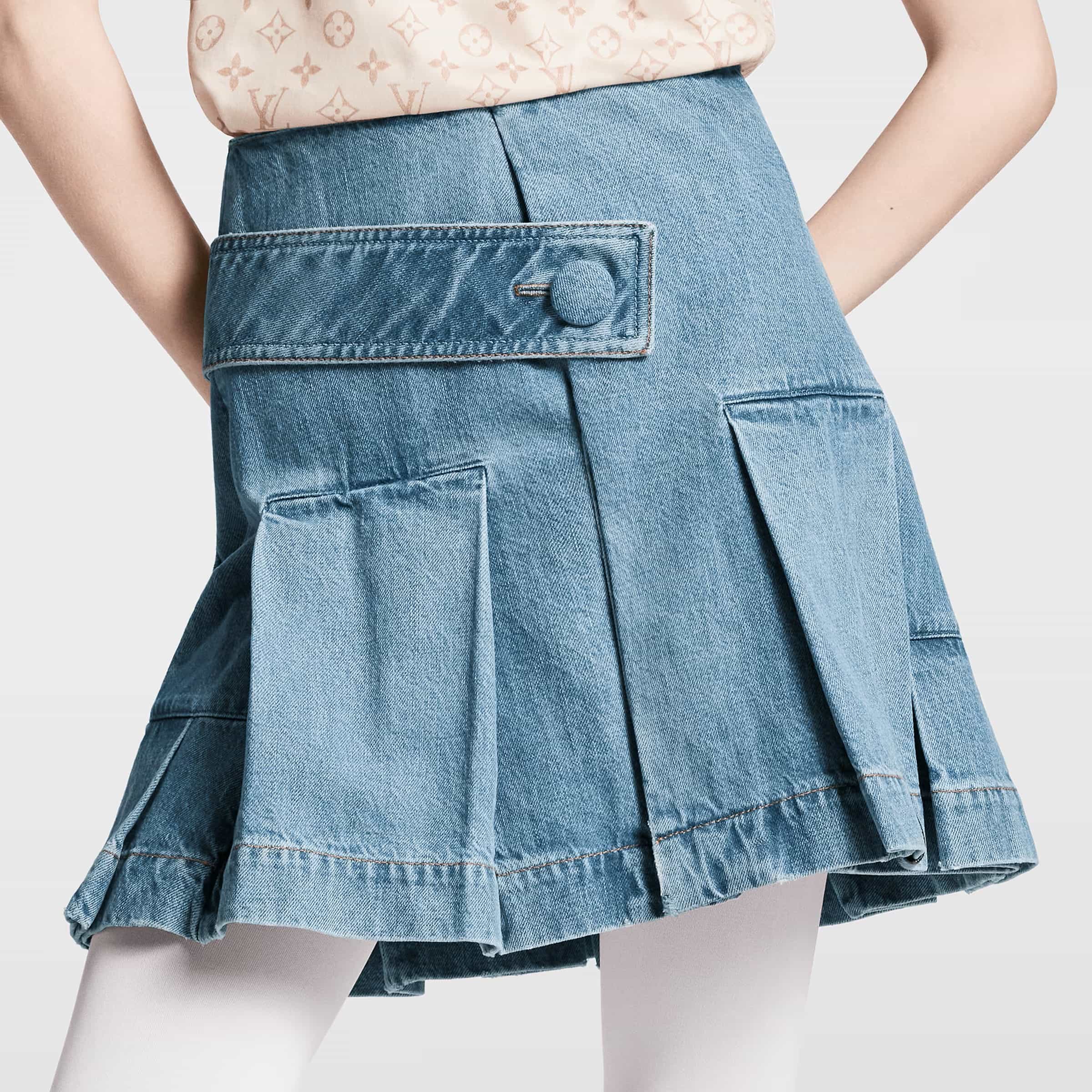 Váy ngắn nữ Jeans LV Louis Vuitton Denim Button Tab Pleat Skirt 1AFLXO 3