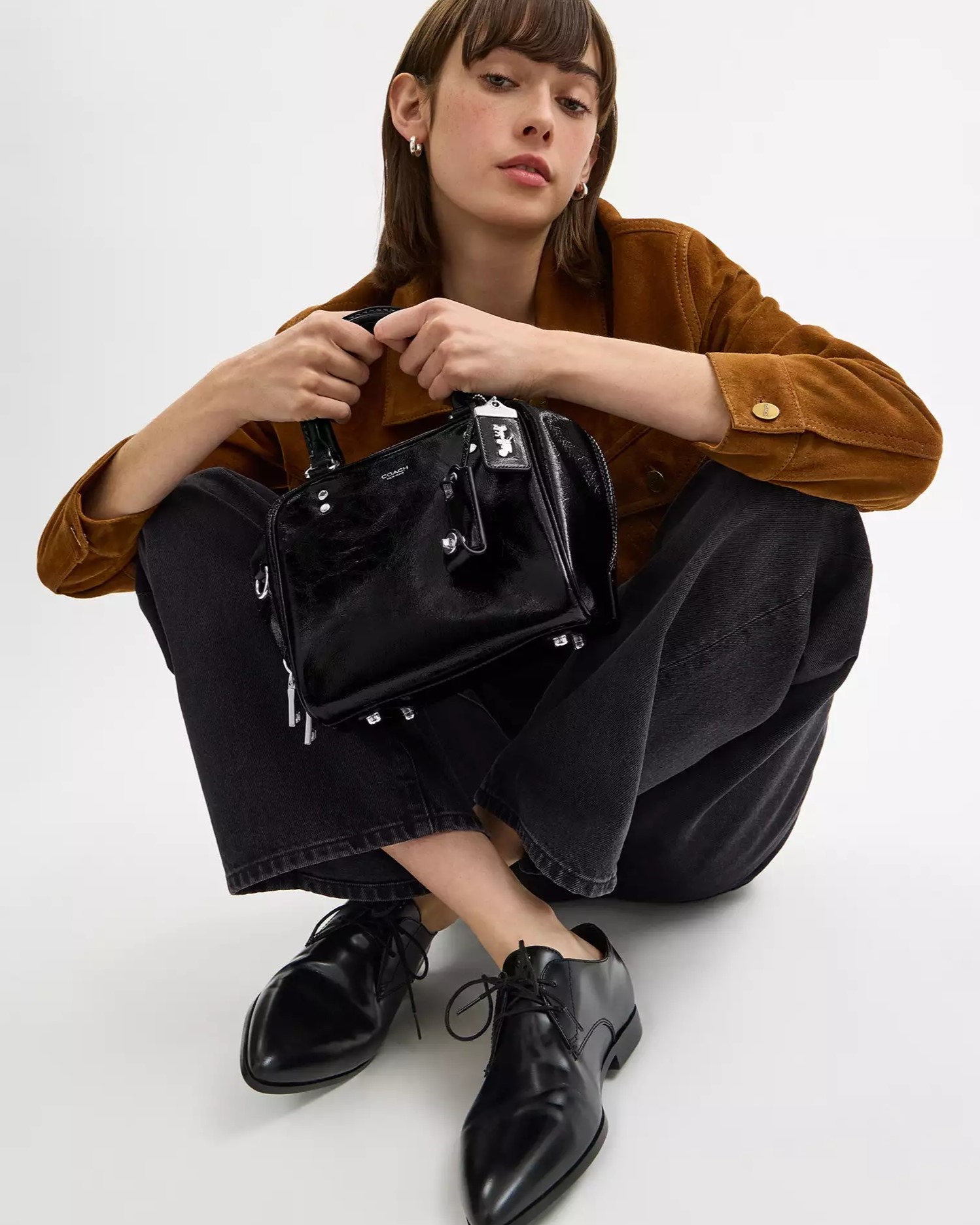 Túi xách Coach nữ Cube Rogue Bag 20 Black CBH04 4