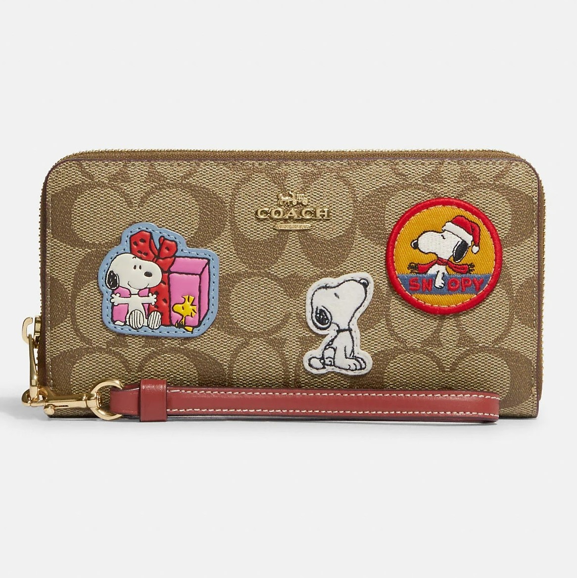 VÍ DÀI COACH NỮ CHÓ SNOPPY X PEANUTS LONG ZIP AROUND WALLET IN SIGNATURE CANVAS WITH PATCHES 4