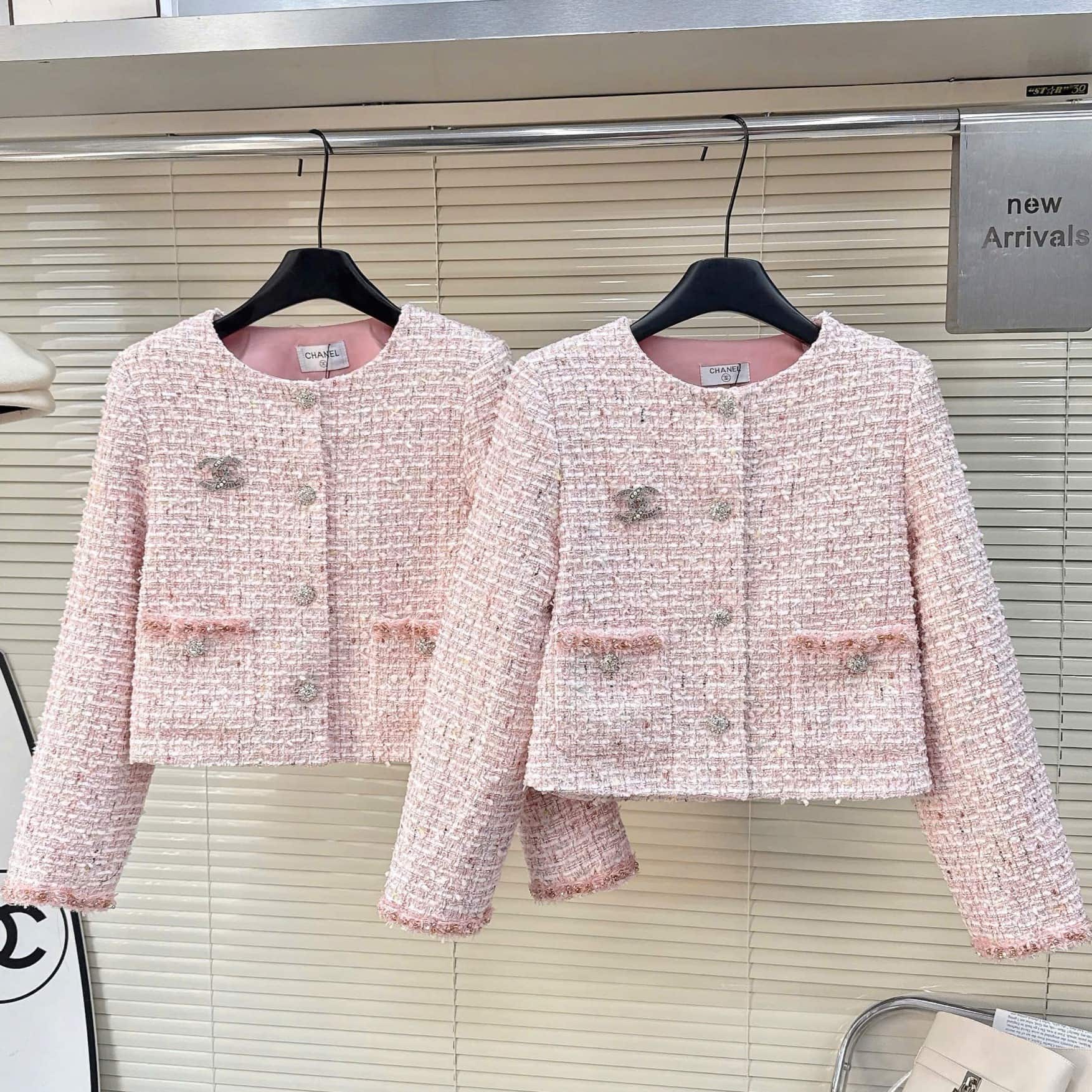Áo khoác dạ vải tweed nữ Chanel hồng 4