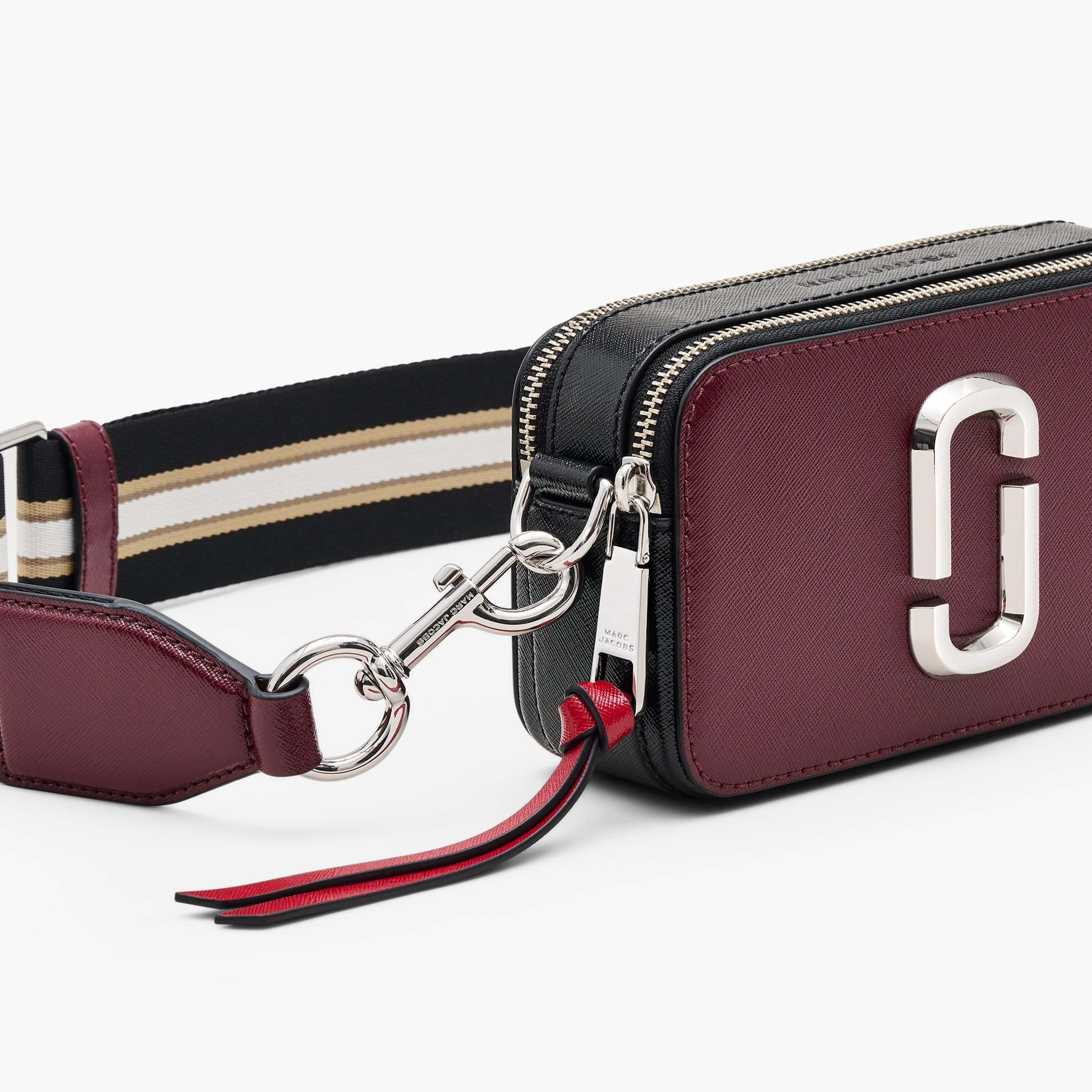 Túi đeo chéo Marc Jacobs màu đỏ The Snapshot Crossbody Bag Oxblood Multi 2S3HCR500H03 13