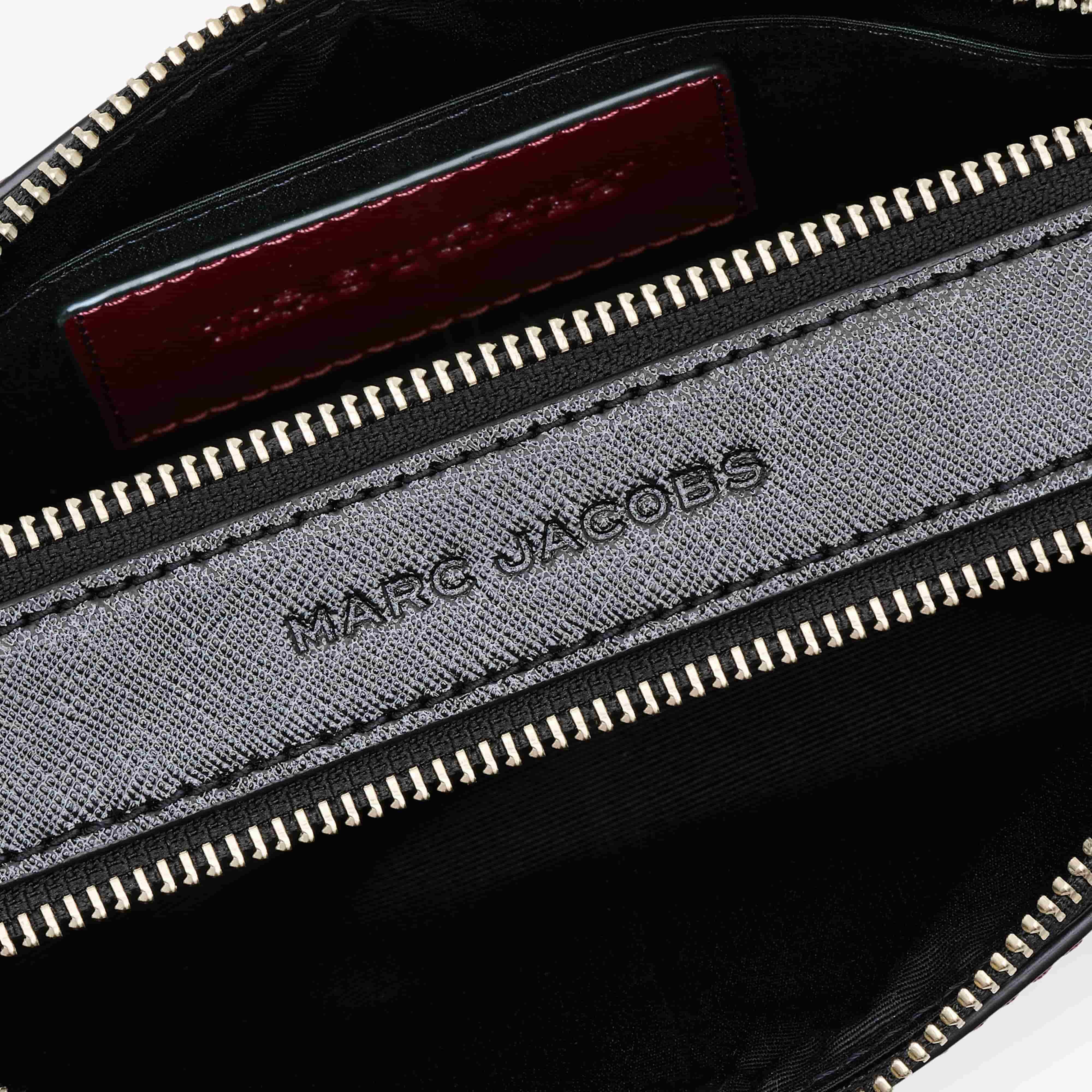 Túi đeo chéo Marc Jacobs màu đỏ The Snapshot Crossbody Bag Oxblood Multi 2S3HCR500H03 7