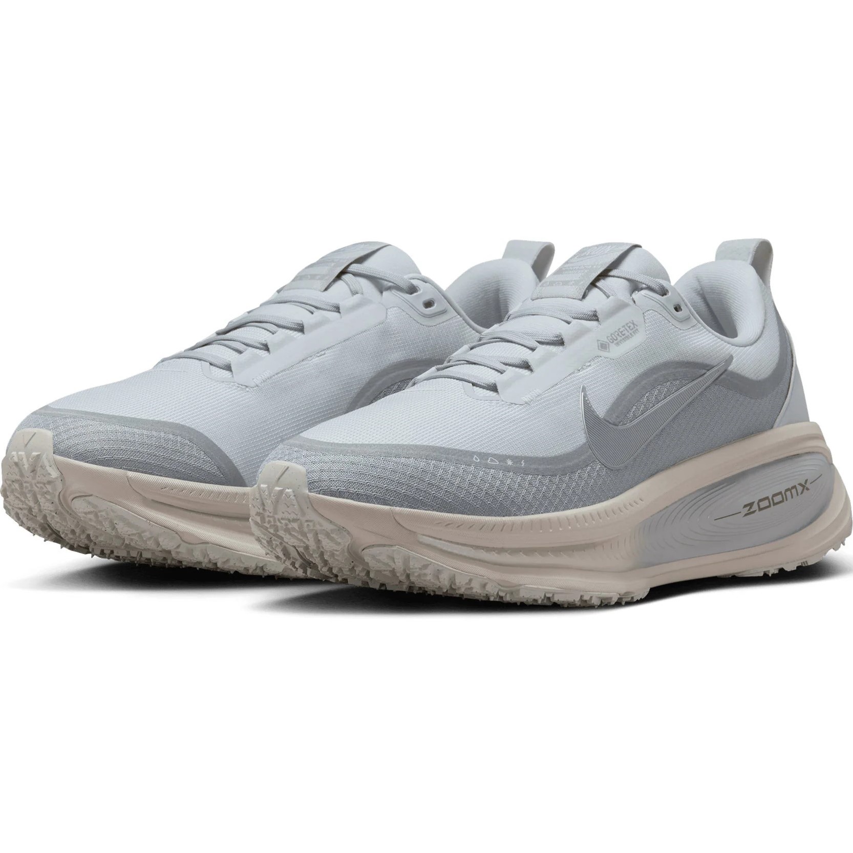 Giày thể thao Nike Vomero 18 Road Running Shoes With Reflective Accents Pure Platinum HQ7001-003 4