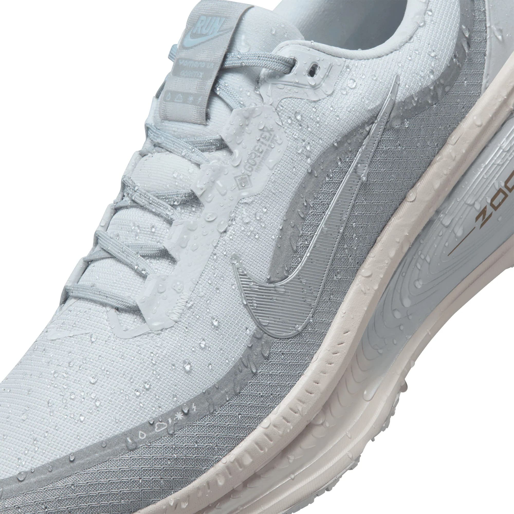 Giày thể thao Nike Vomero 18 Road Running Shoes With Reflective Accents Pure Platinum HQ7001-003 5