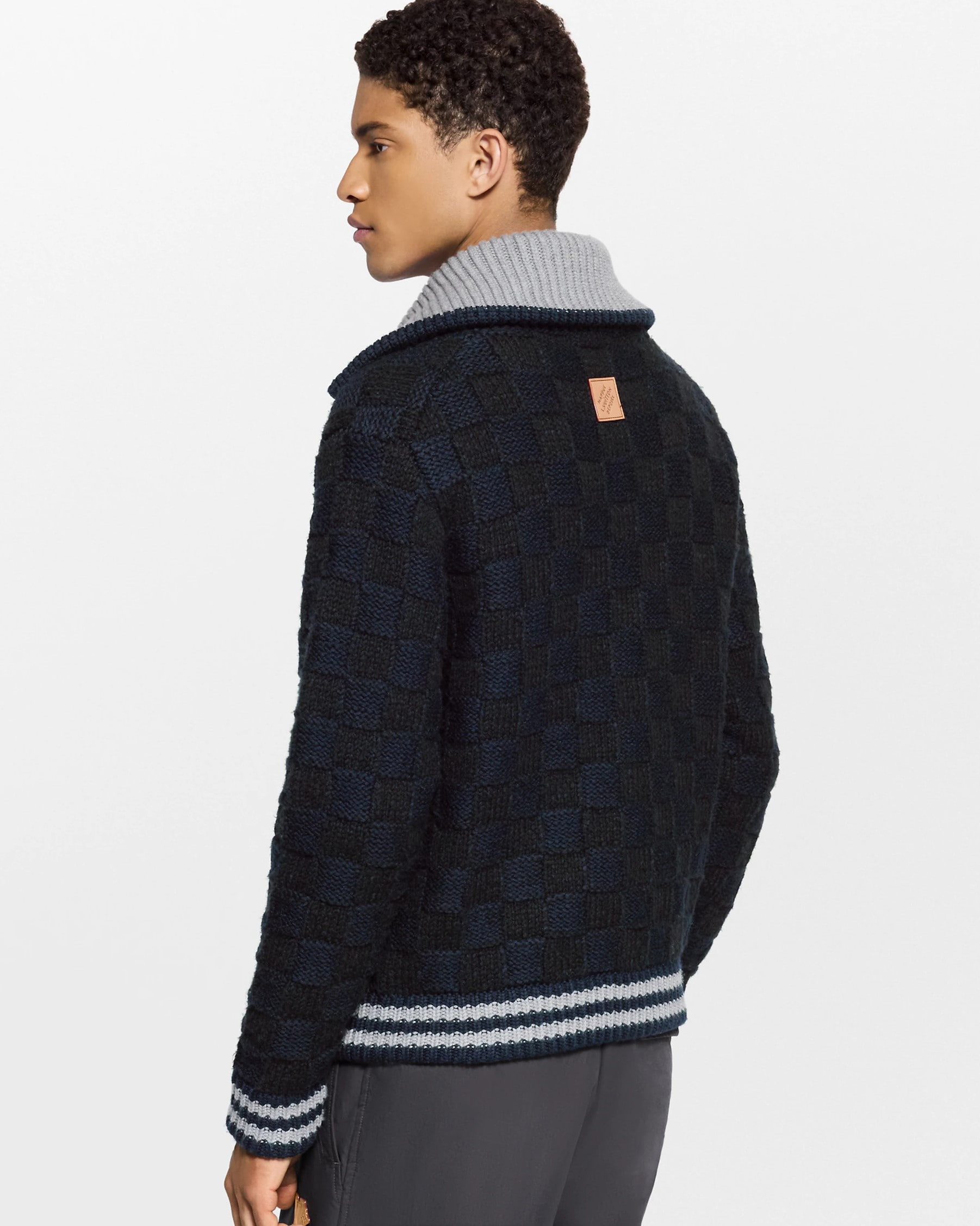 Áo khoác unisex đen LV Louis Vuitton Knitted Jacket With Damier Pattern 5