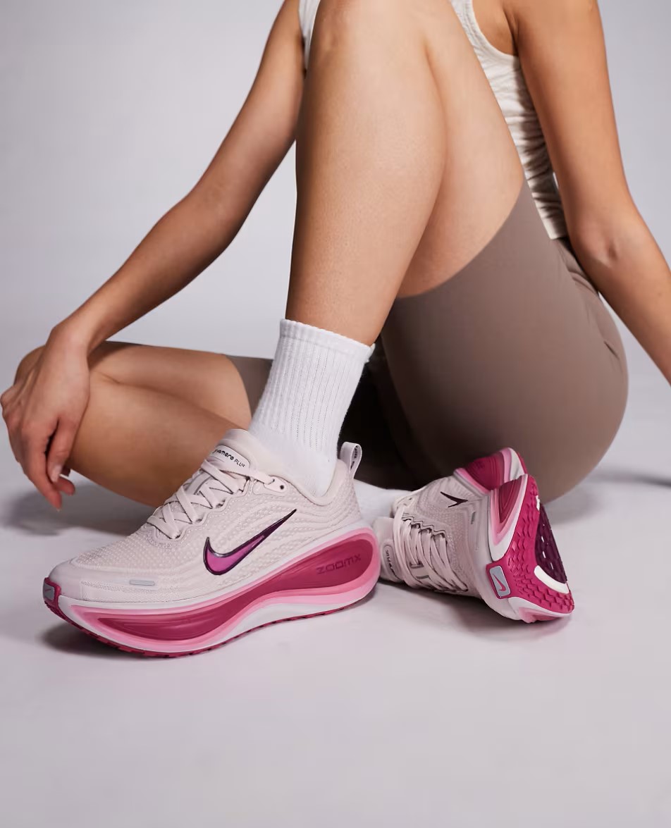 Giày thể thao Nike nữ Vomero Plus Womens Road Running Shoes Silt Red Sweet Beet HV8154-602 14