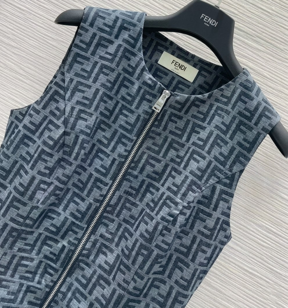 Áo đầm nữ sát nách Fendi dây kéo giữa 6