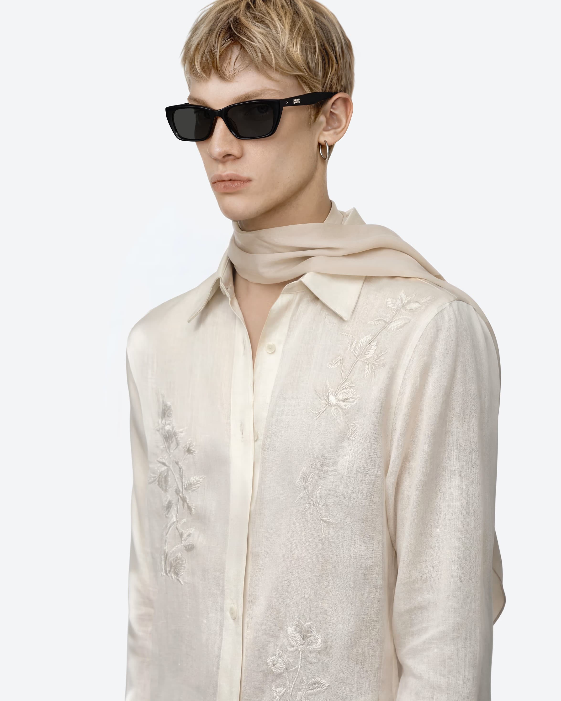 Kính mát Gentle Monster Sage 01 Cat-Eye Sunglasses in Black Acetate 5