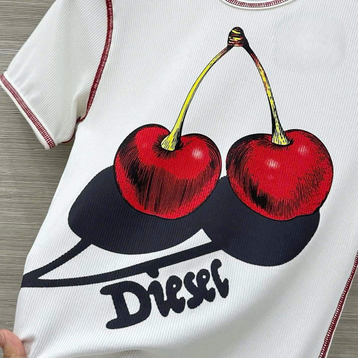 Áo thun trắng nữ Diesel Slim Cotton T-shirt With Cherry Print White 6