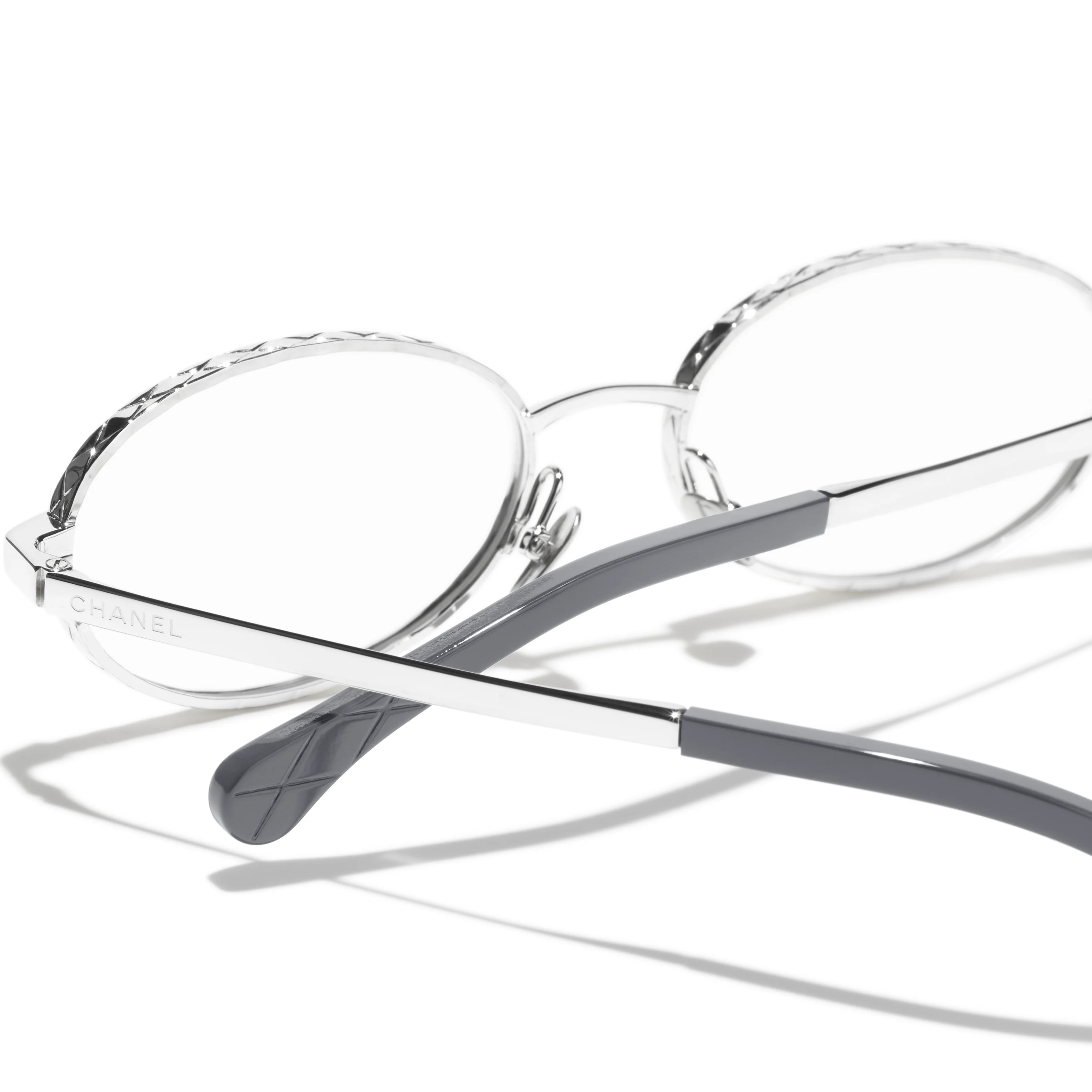 Kính mát gọng kim loại Chanel Oval Silver Frame Eyeglasses 4