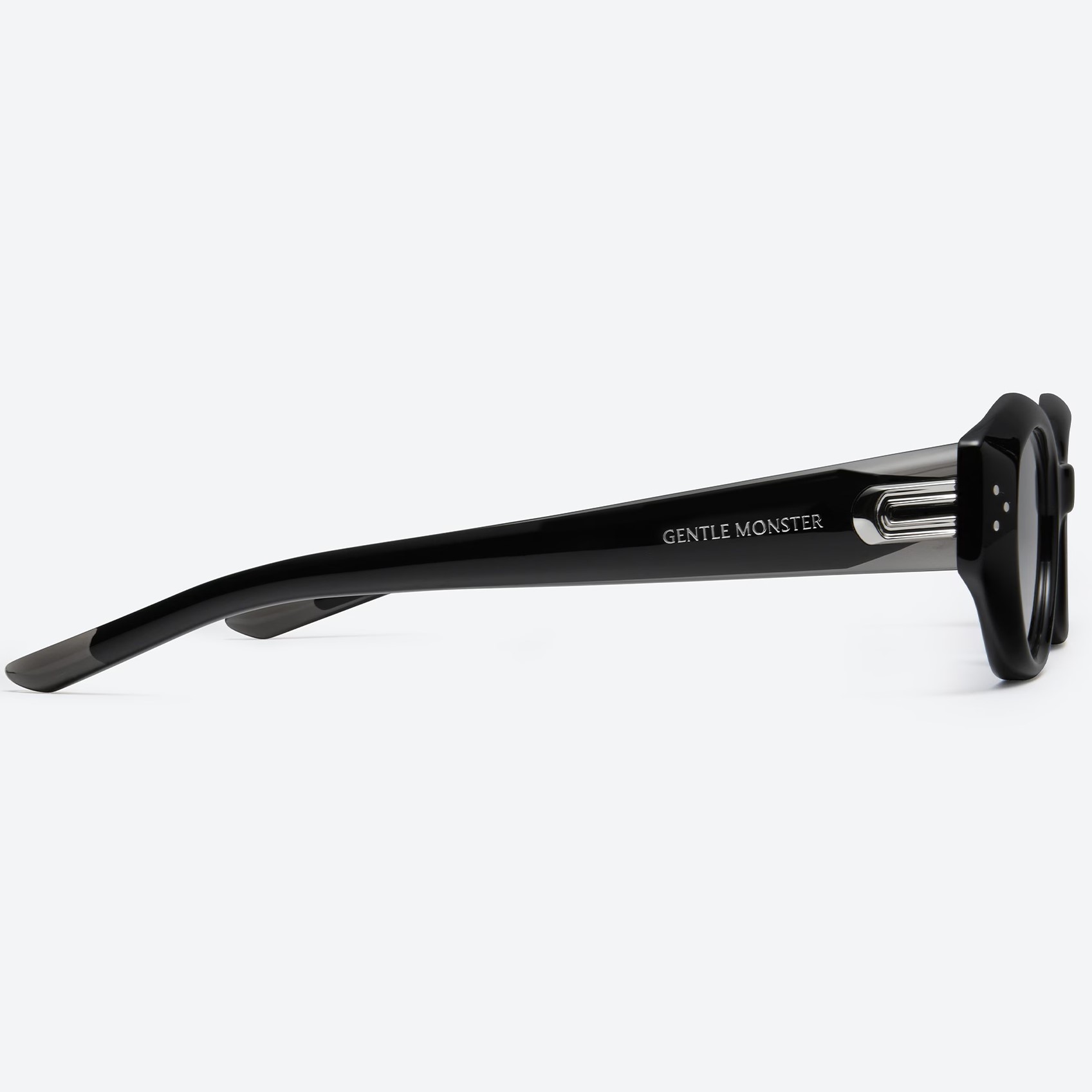 MẮT KÍNH GENTLE MONSTER DADA 01 BLACK LENSES BUTTERFLY SHAPE BLACK ACETATE FRAME 3