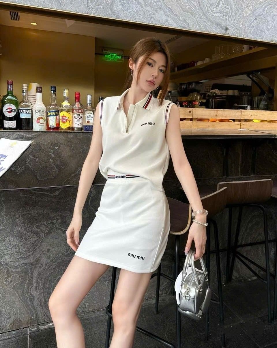 Combo bộ nữ áo sát nách váy ôm ngắn Miu Miu 5