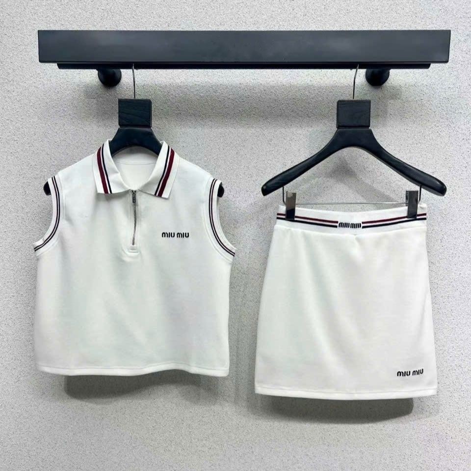 Combo bộ nữ áo sát nách váy ôm ngắn Miu Miu 6