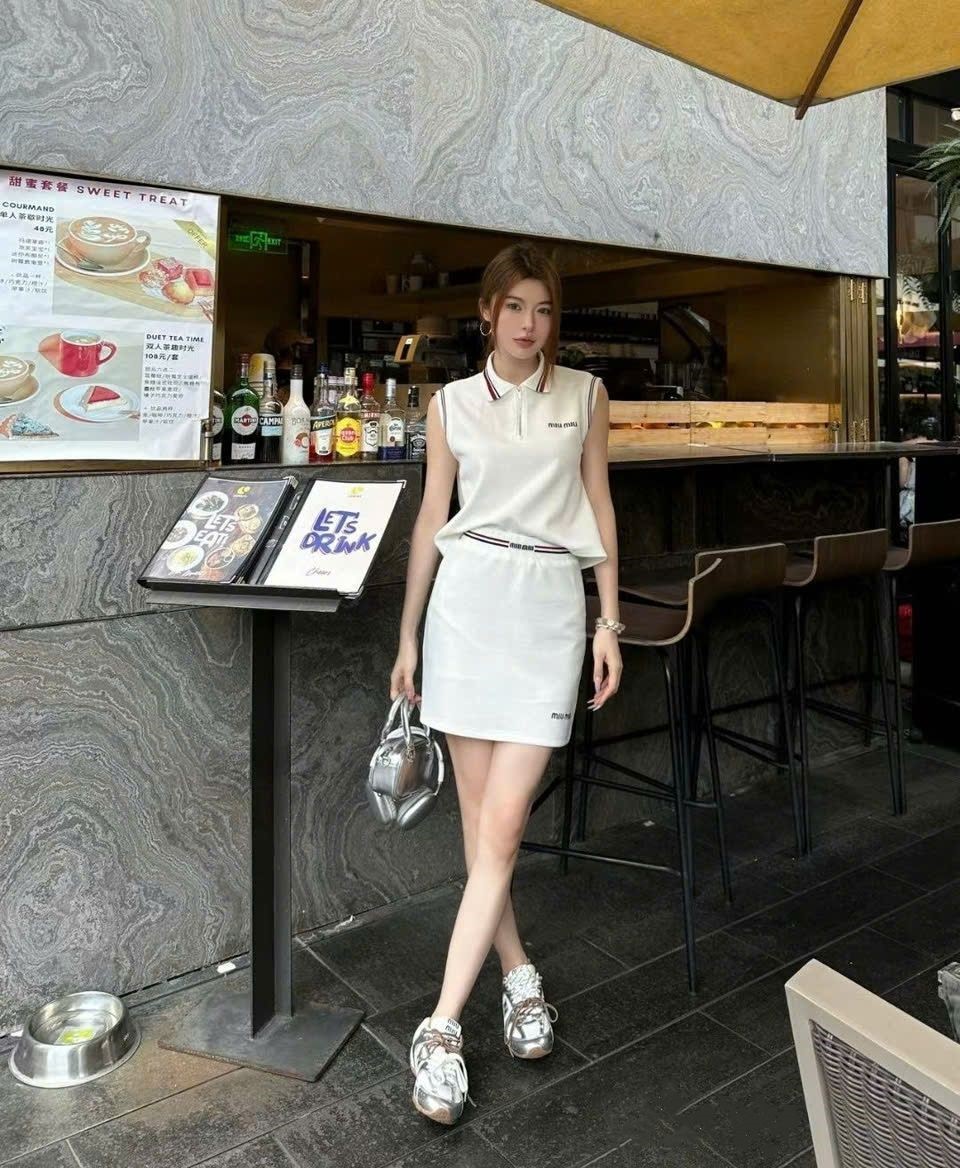 Combo bộ nữ áo sát nách váy ôm ngắn Miu Miu 3