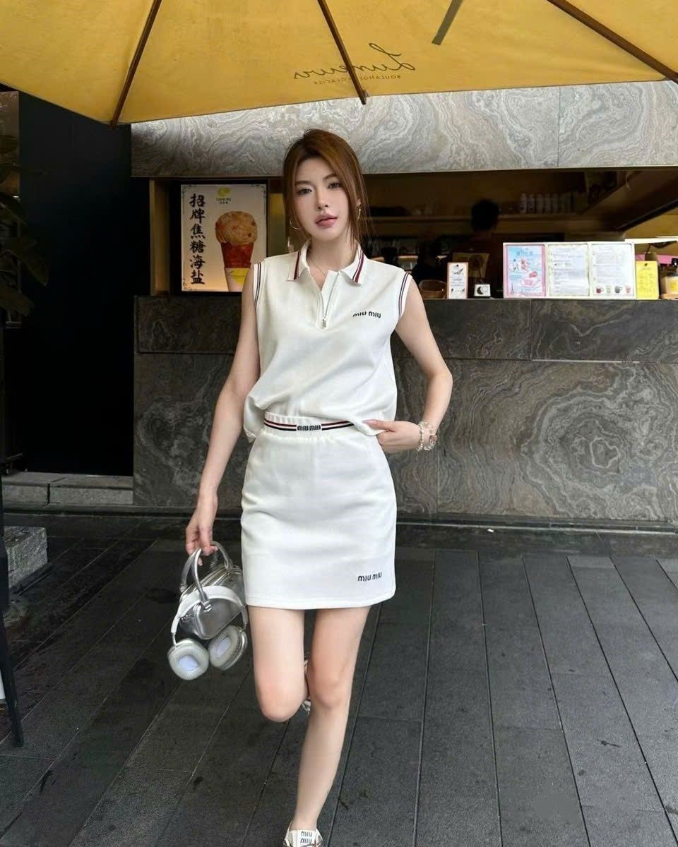 Combo bộ nữ áo sát nách váy ôm ngắn Miu Miu 9