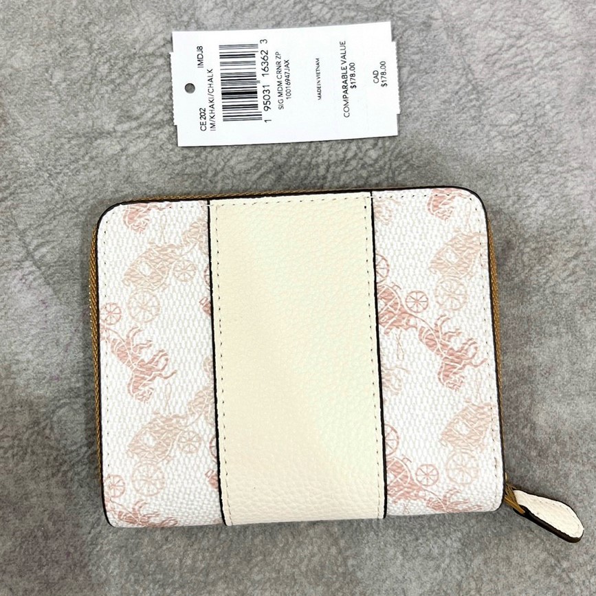 VÍ GẬP COACH BILLFOLD WALLET WITH HORSE AND CARRIAGE PRINT 29