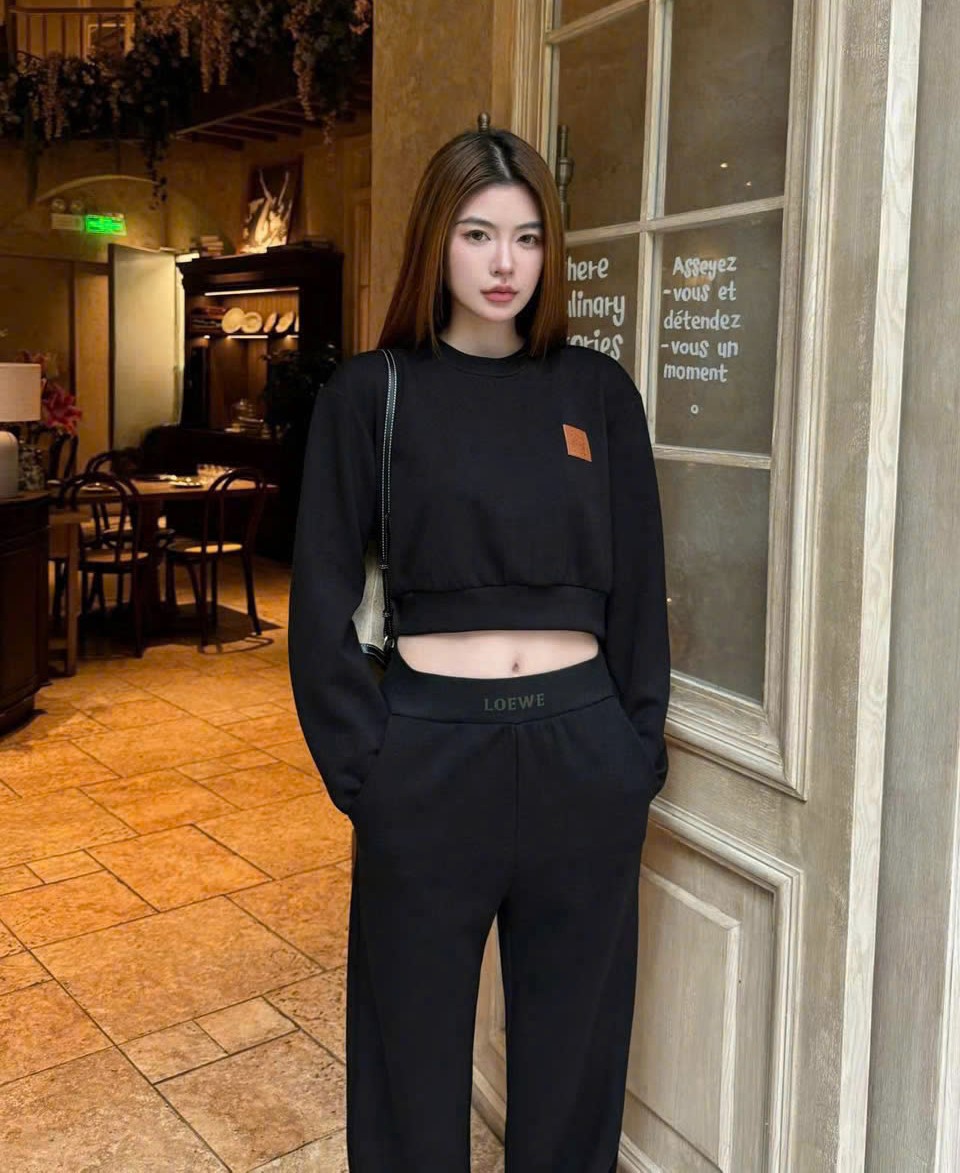 Combo áo dài tay quần dài nữ Loewe 1