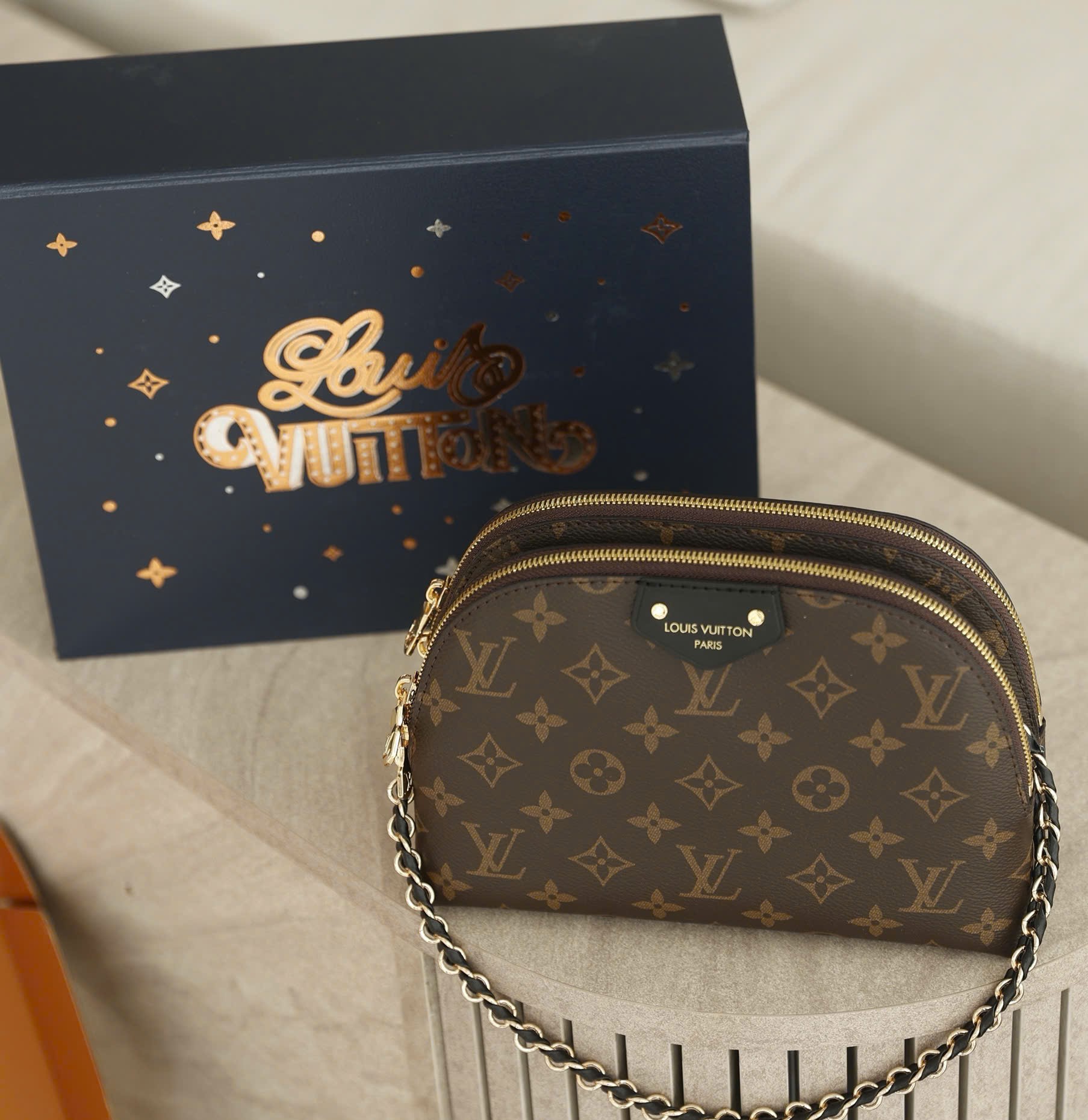 Túi nữ LV Louis Vuitton Be Alma Monogram canvas M12996 6