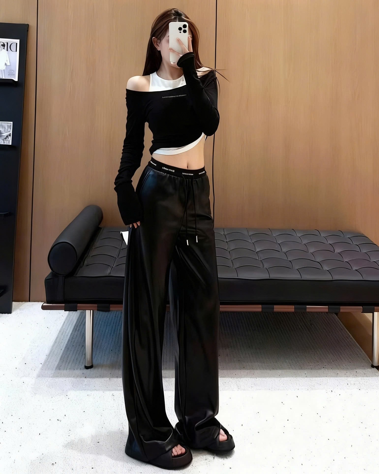 Quần suông dài vải da Miu Miu 6