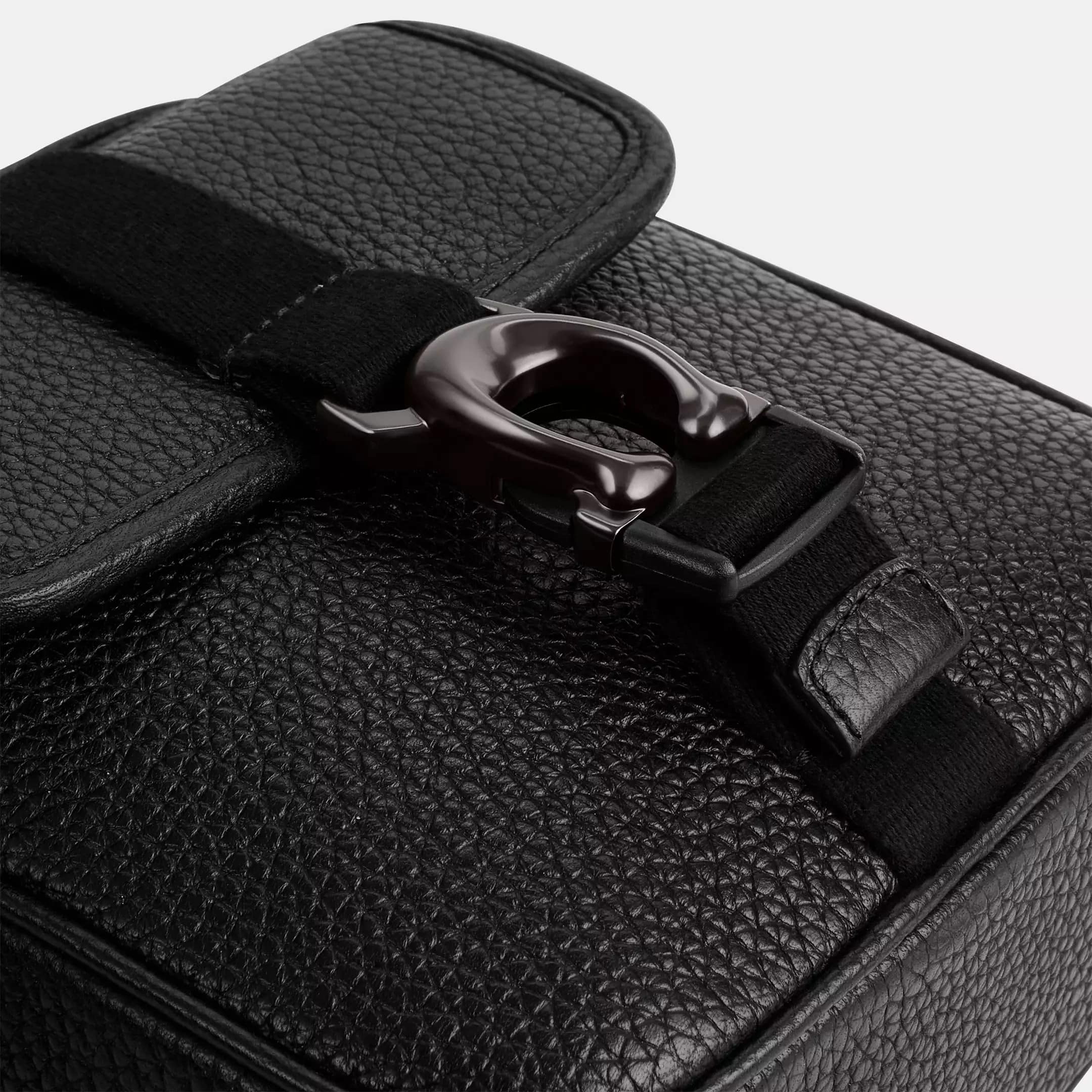 Túi đeo chéo Coach Nam Beck Crossbody Soft Pebble Leather Black CJ73 4